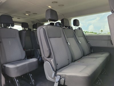 2024 Ford Transit Passenger Wagon XLT