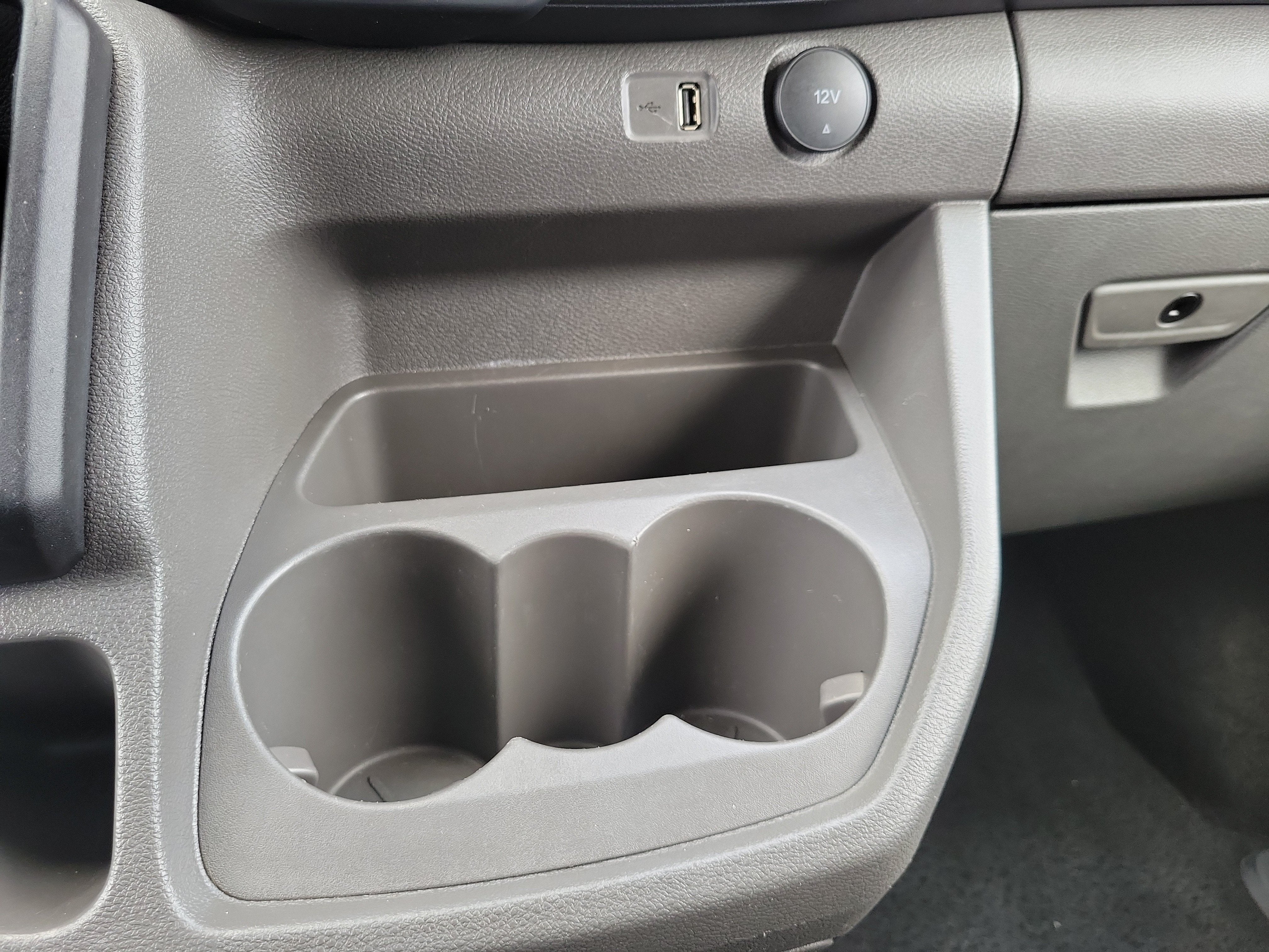 2024 Ford Transit Passenger Wagon XLT