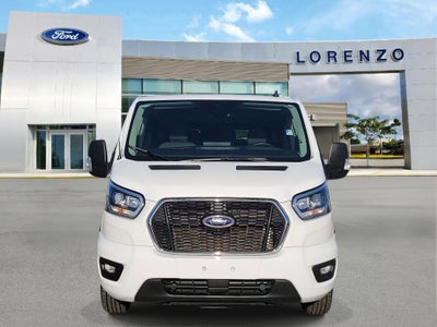 2023 Ford Transit Passenger Wagon XLT
