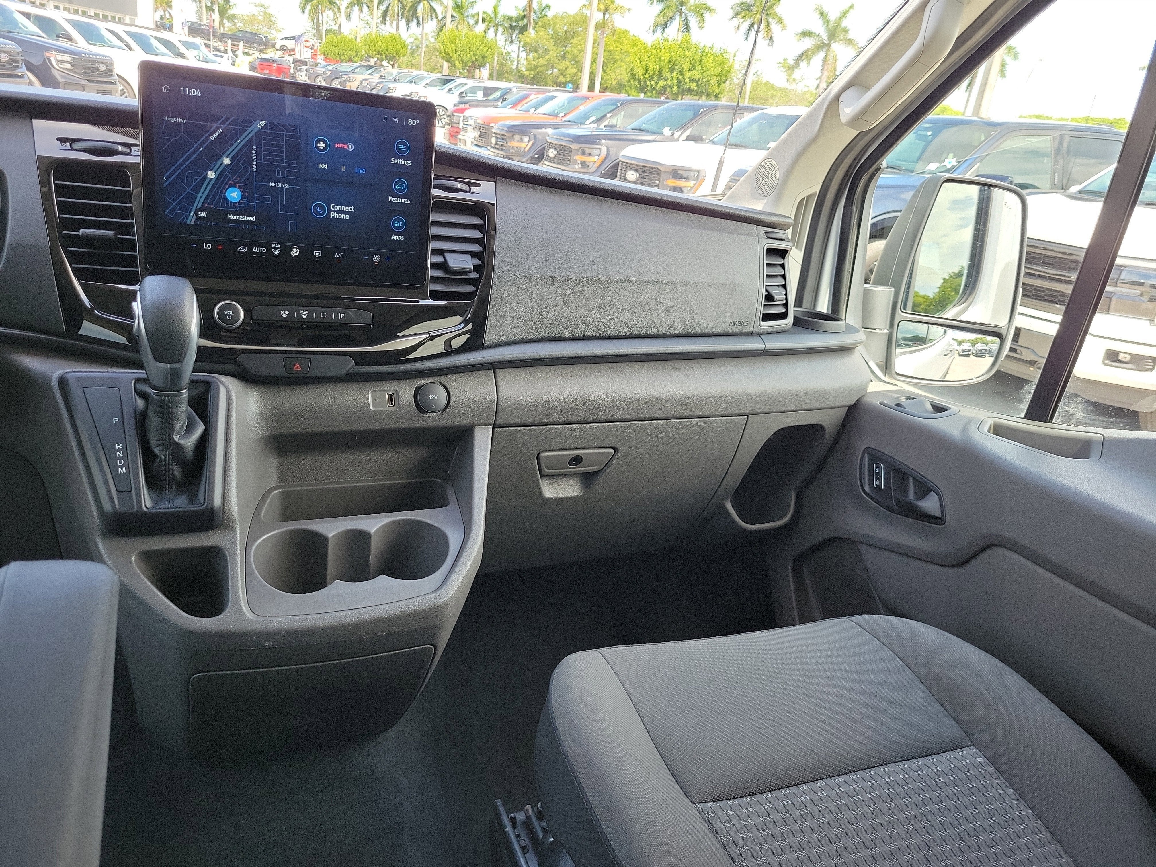 2024 Ford Transit Passenger Wagon XLT