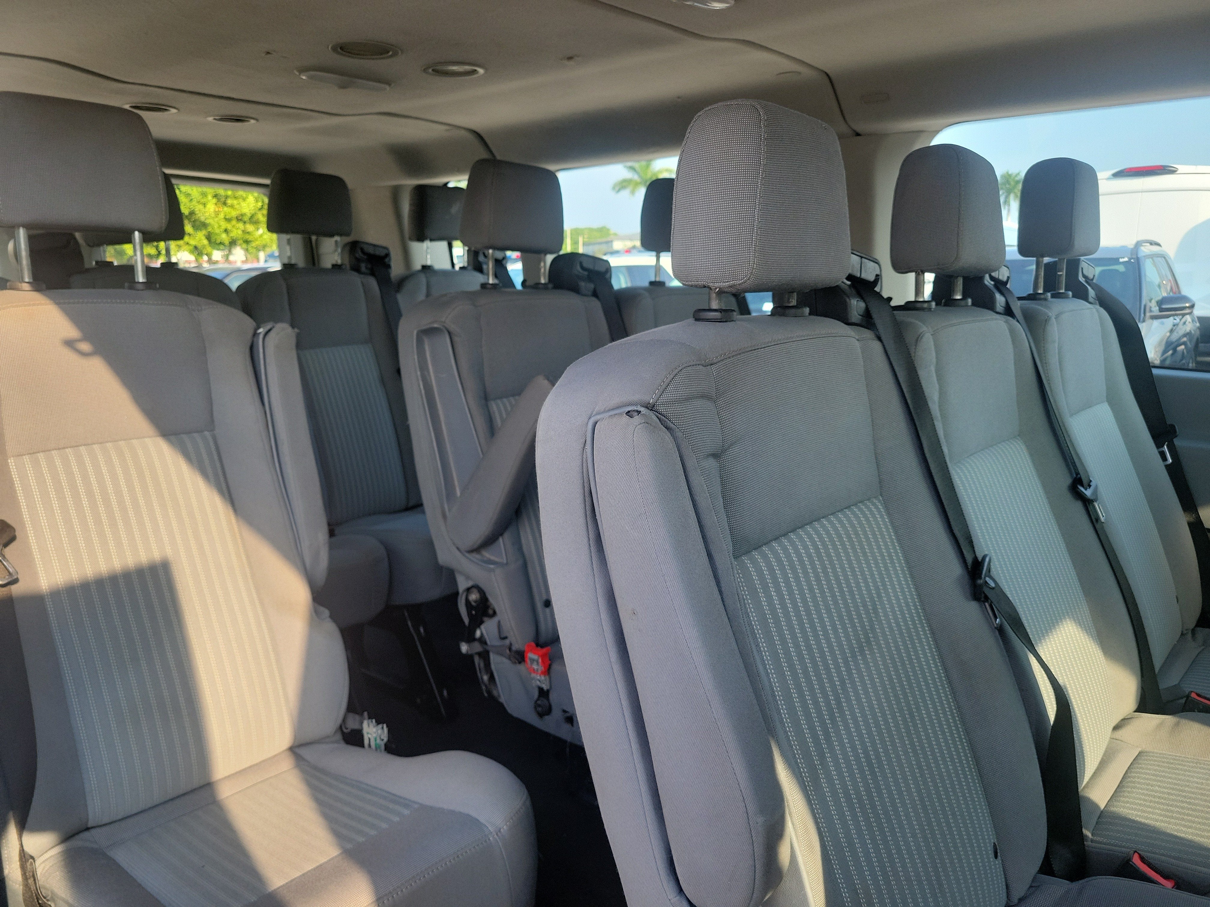 2018 Ford Transit Passenger Wagon XLT