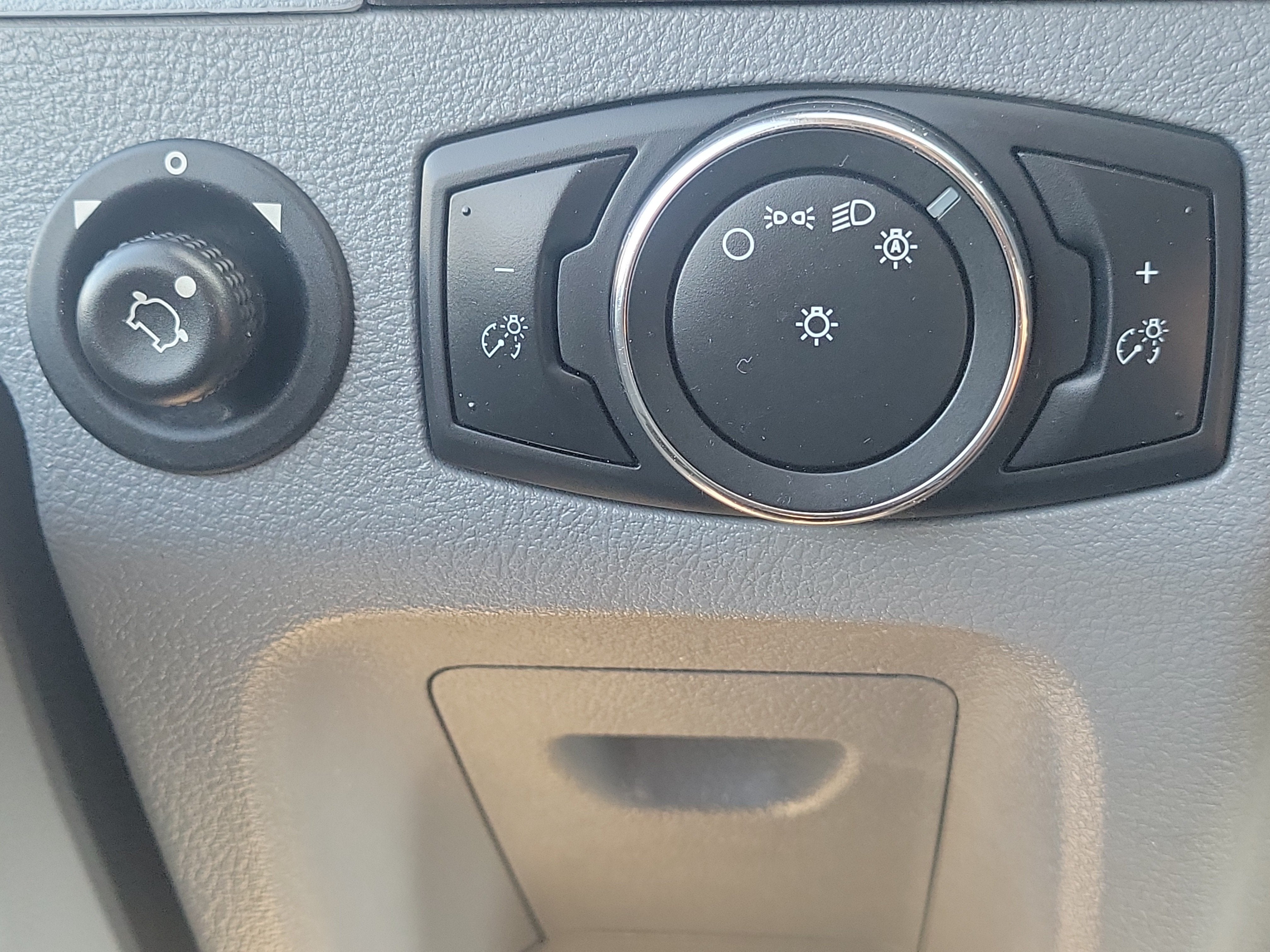 2018 Ford Transit Passenger Wagon XLT