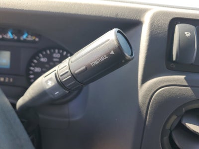 2022 Ford E-Series Cutaway Base