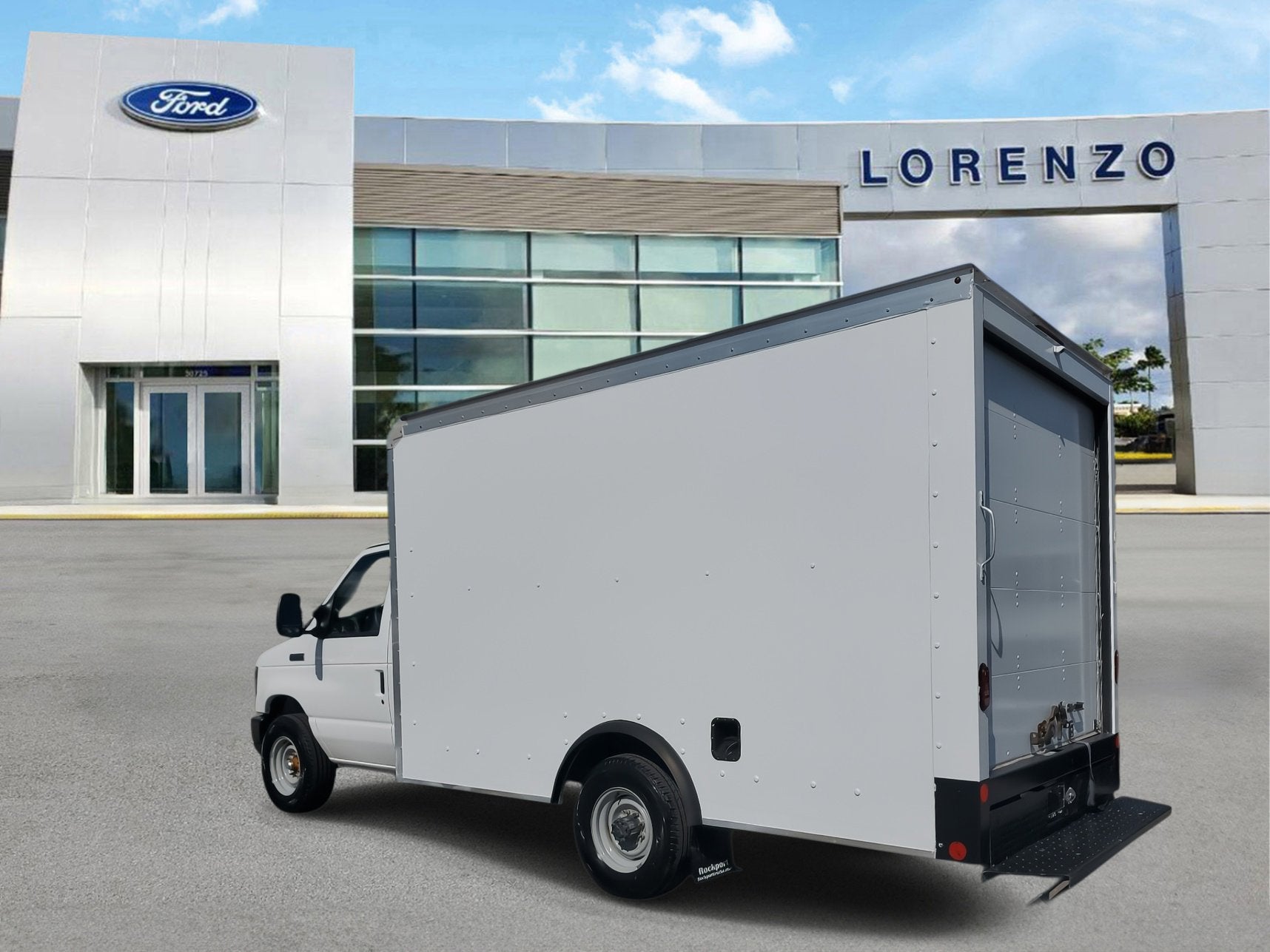 2023 Ford E-Series Cutaway Base