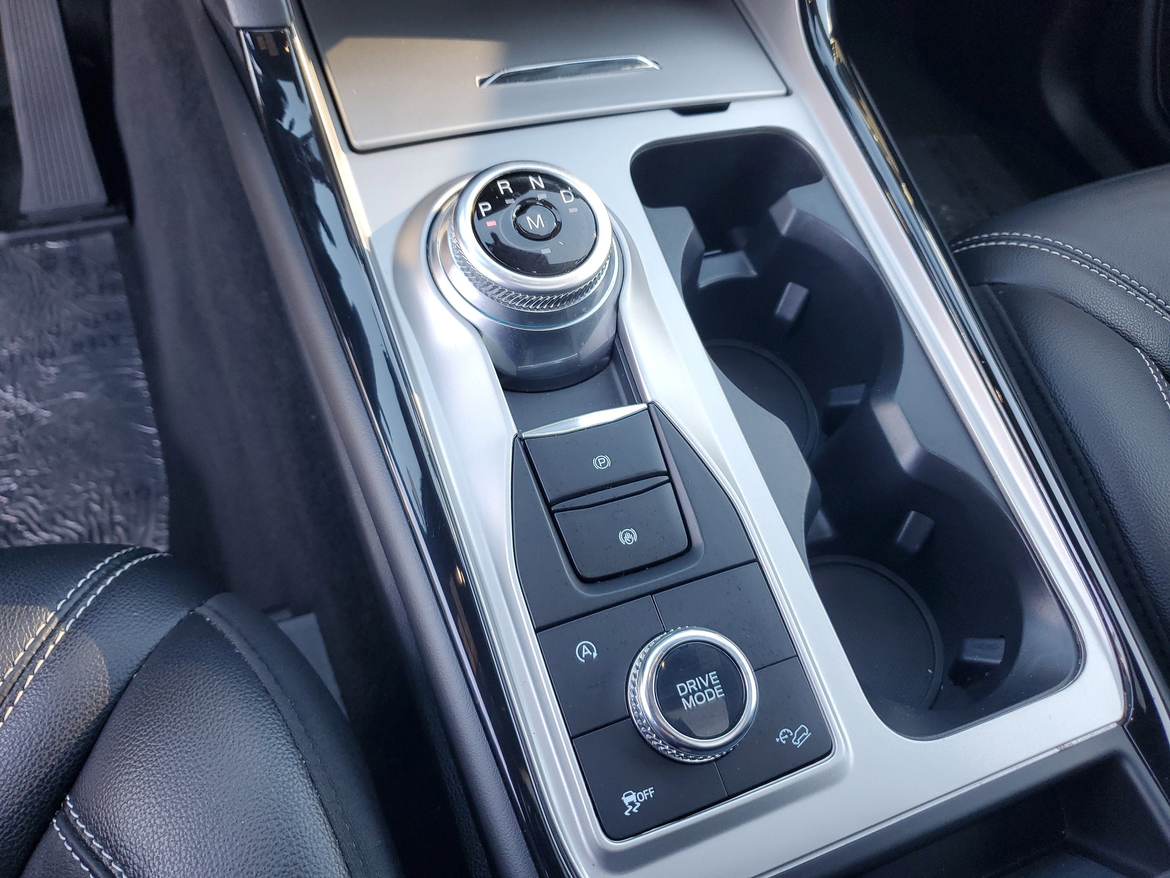 2023 Ford Explorer ST 4WD