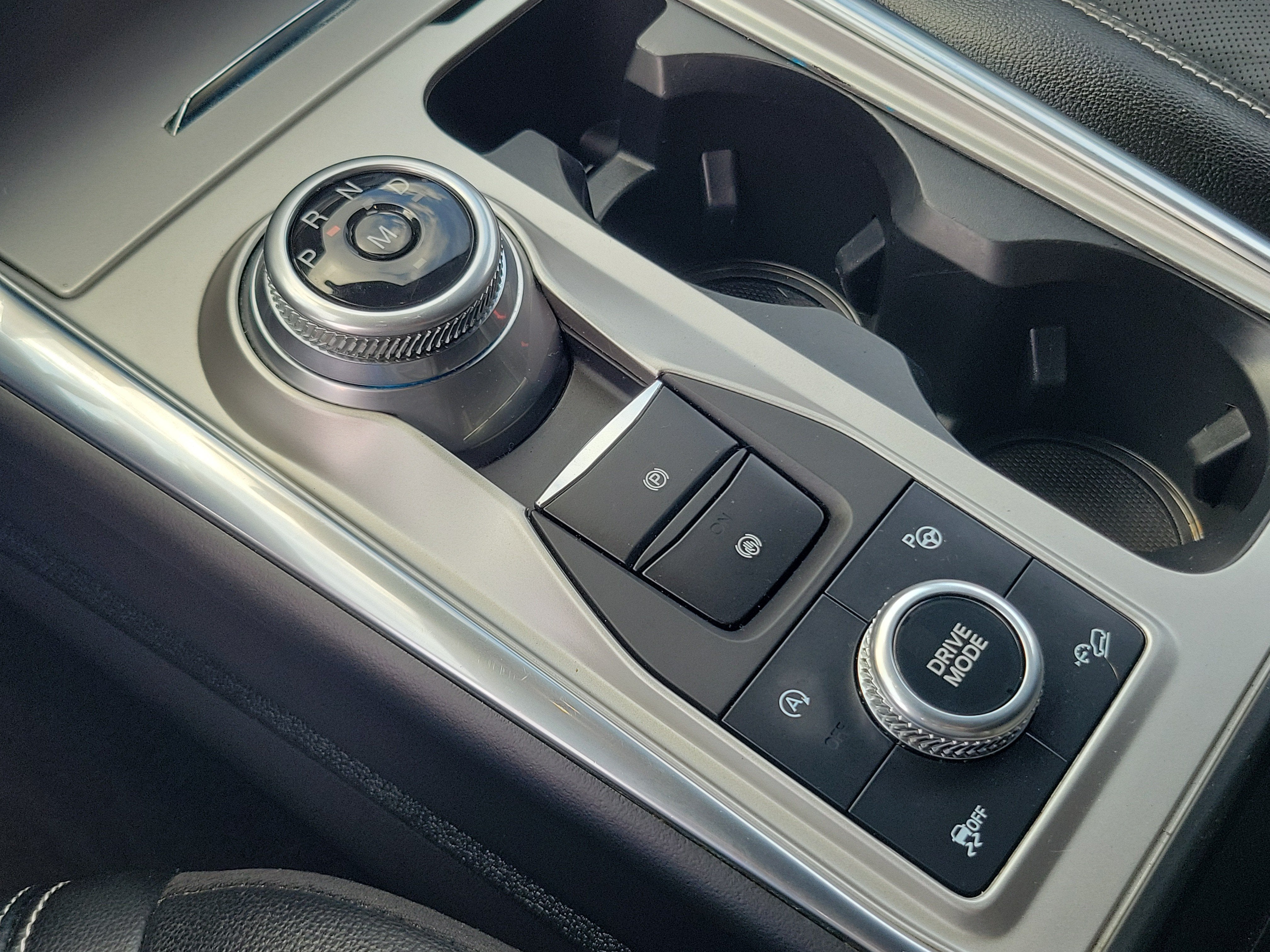 2020 Ford Explorer ST 4WD
