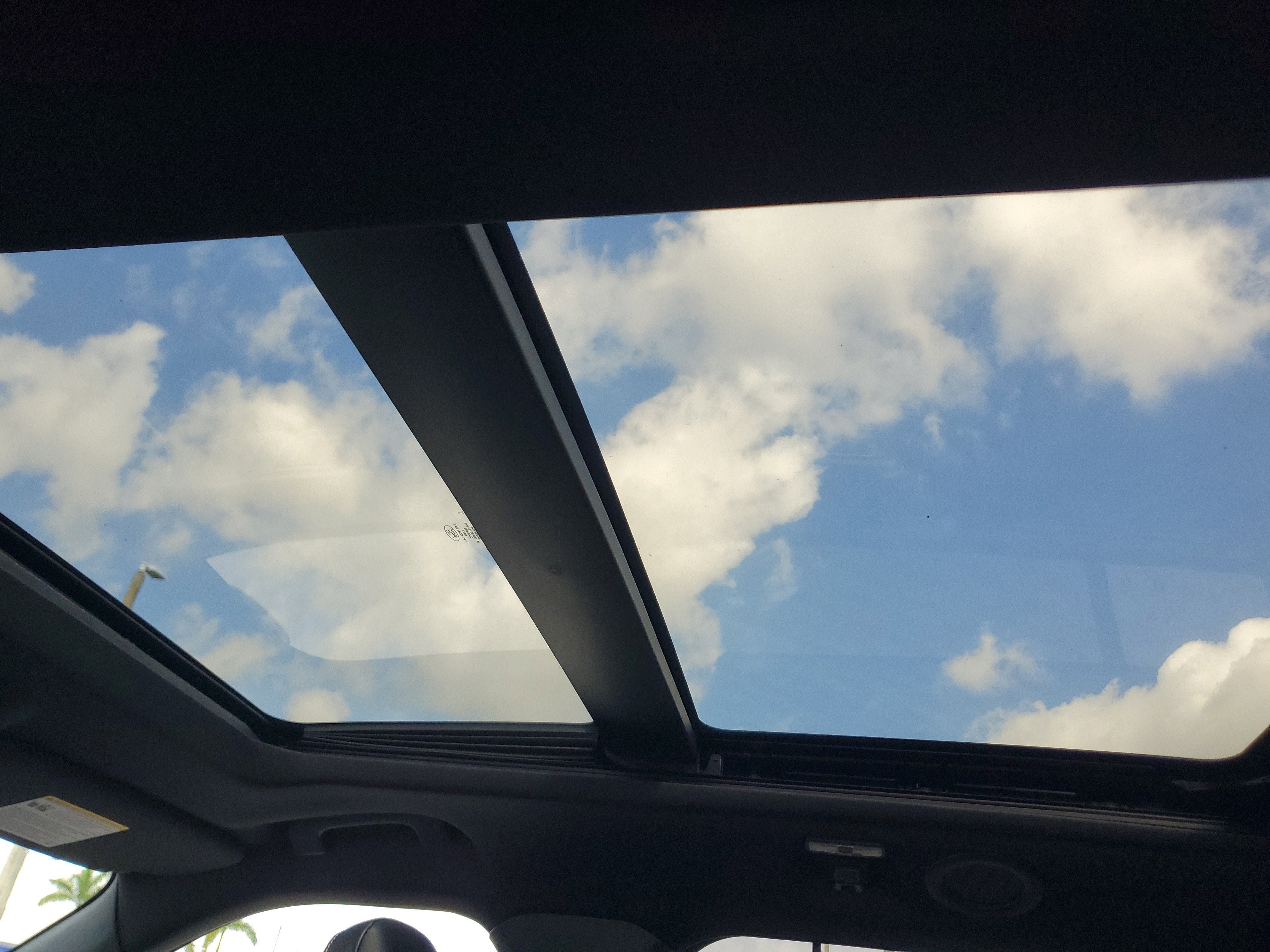 2023 Ford Explorer ST 4WD