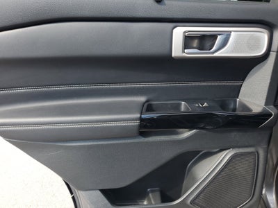 2023 Ford Explorer ST 4WD