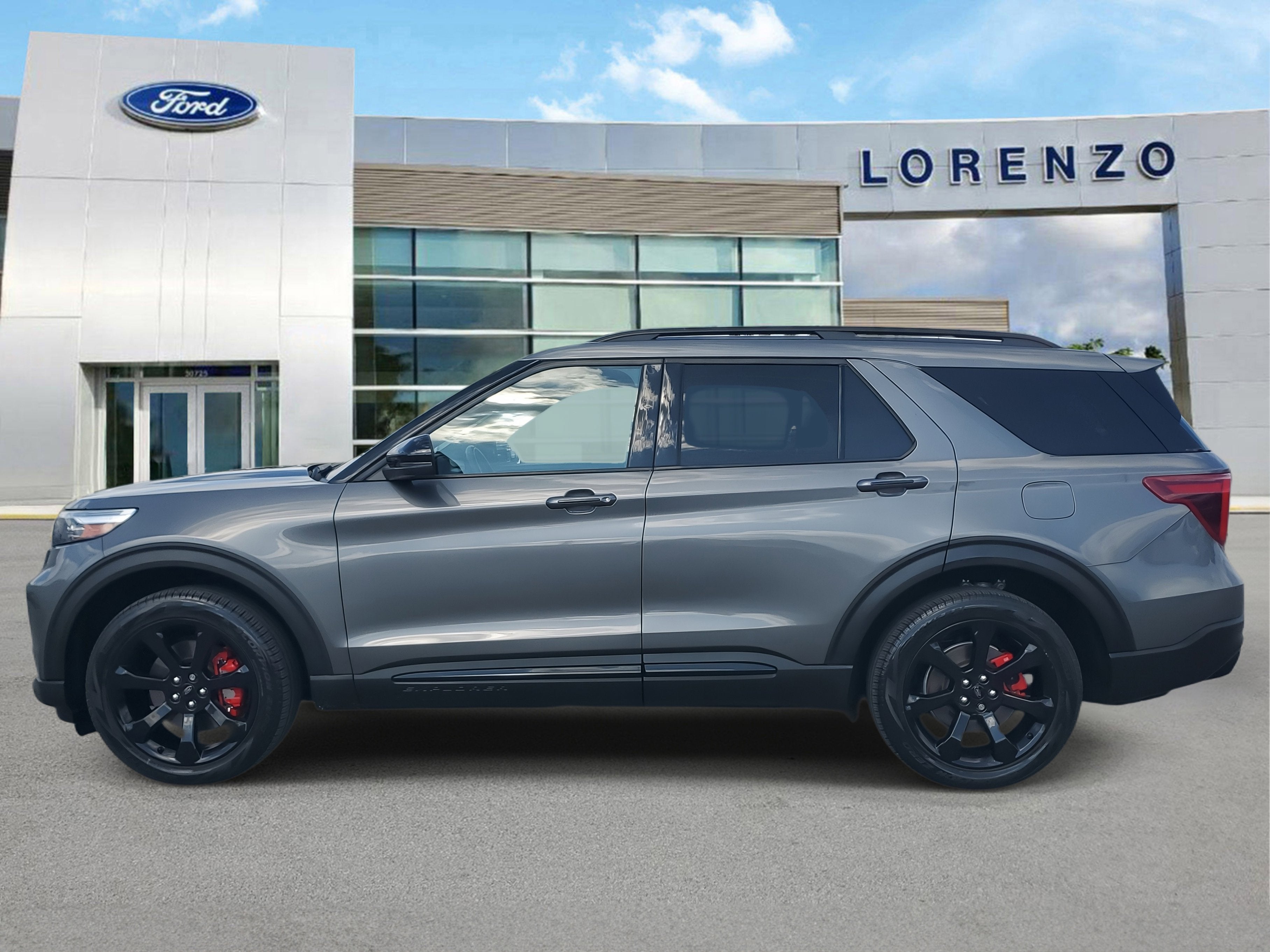 2023 Ford Explorer ST 4WD