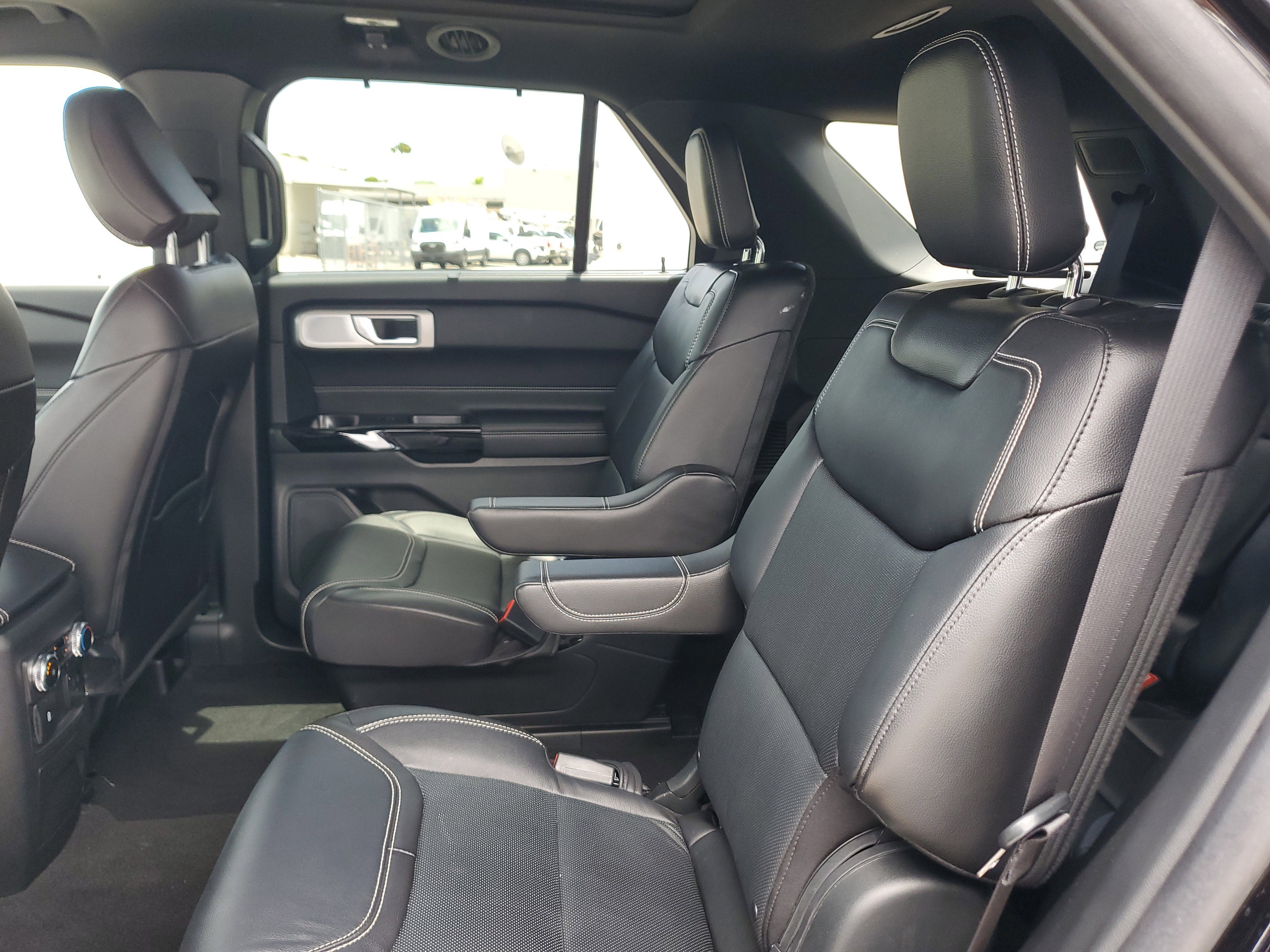 2023 Ford Explorer ST 4WD