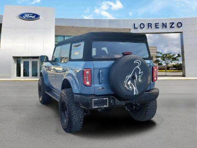 2025 Ford Bronco Outer Banks 4WD