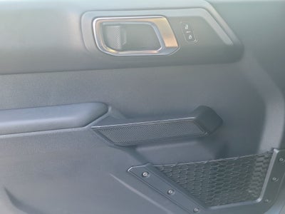 2025 Ford Bronco Outer Banks 4WD