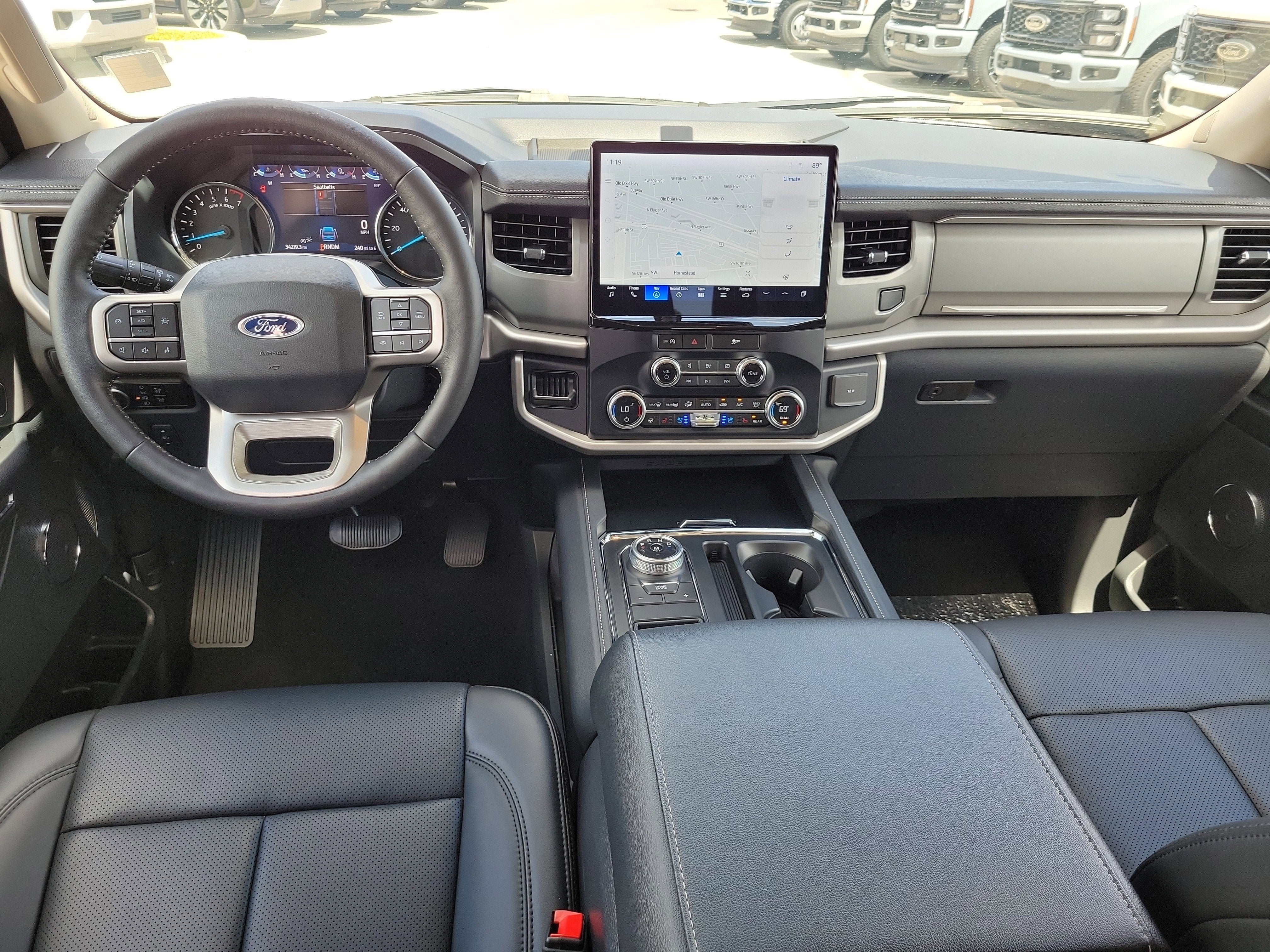 2024 Ford Expedition Max XLT