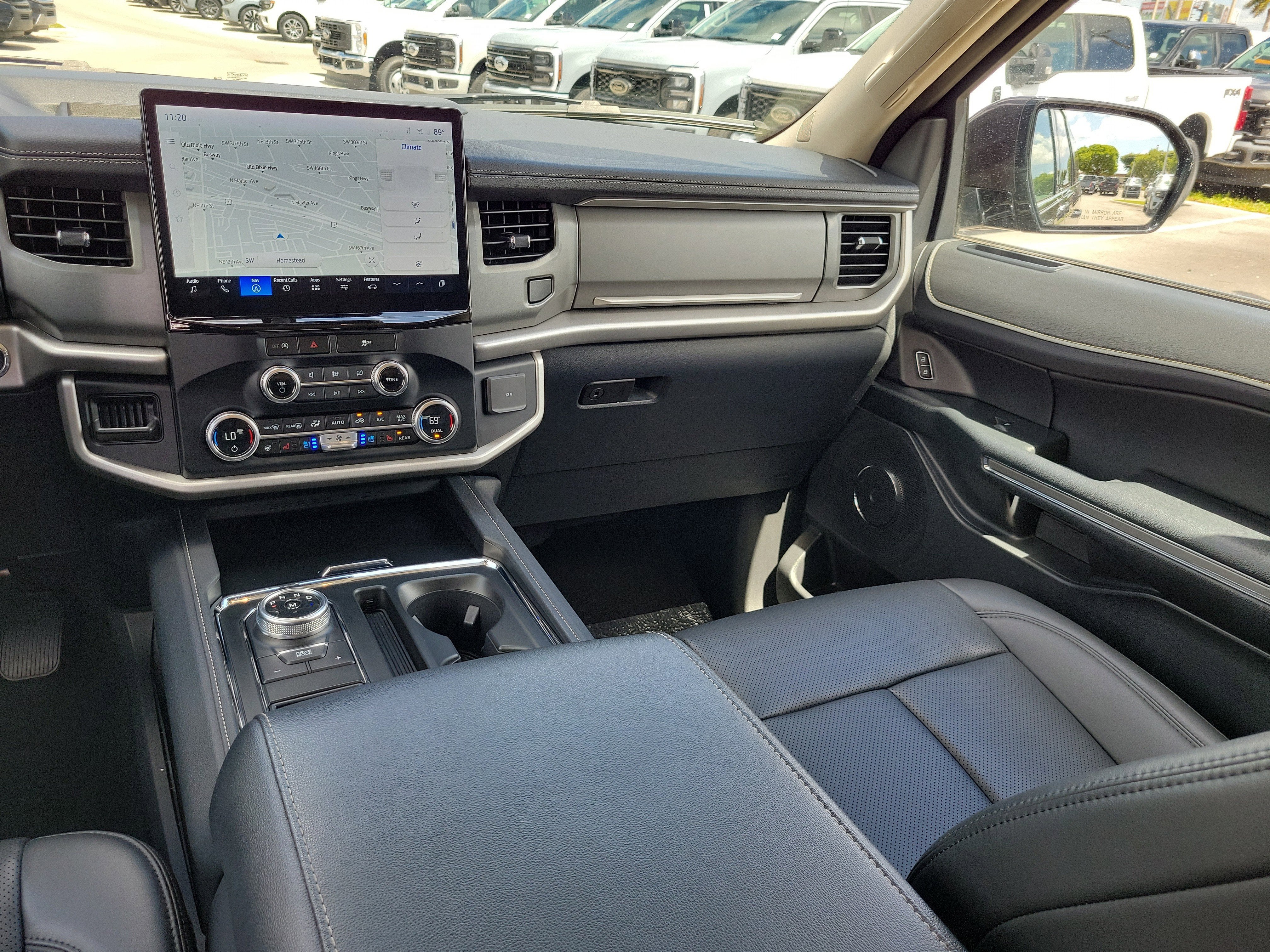 2024 Ford Expedition Max XLT