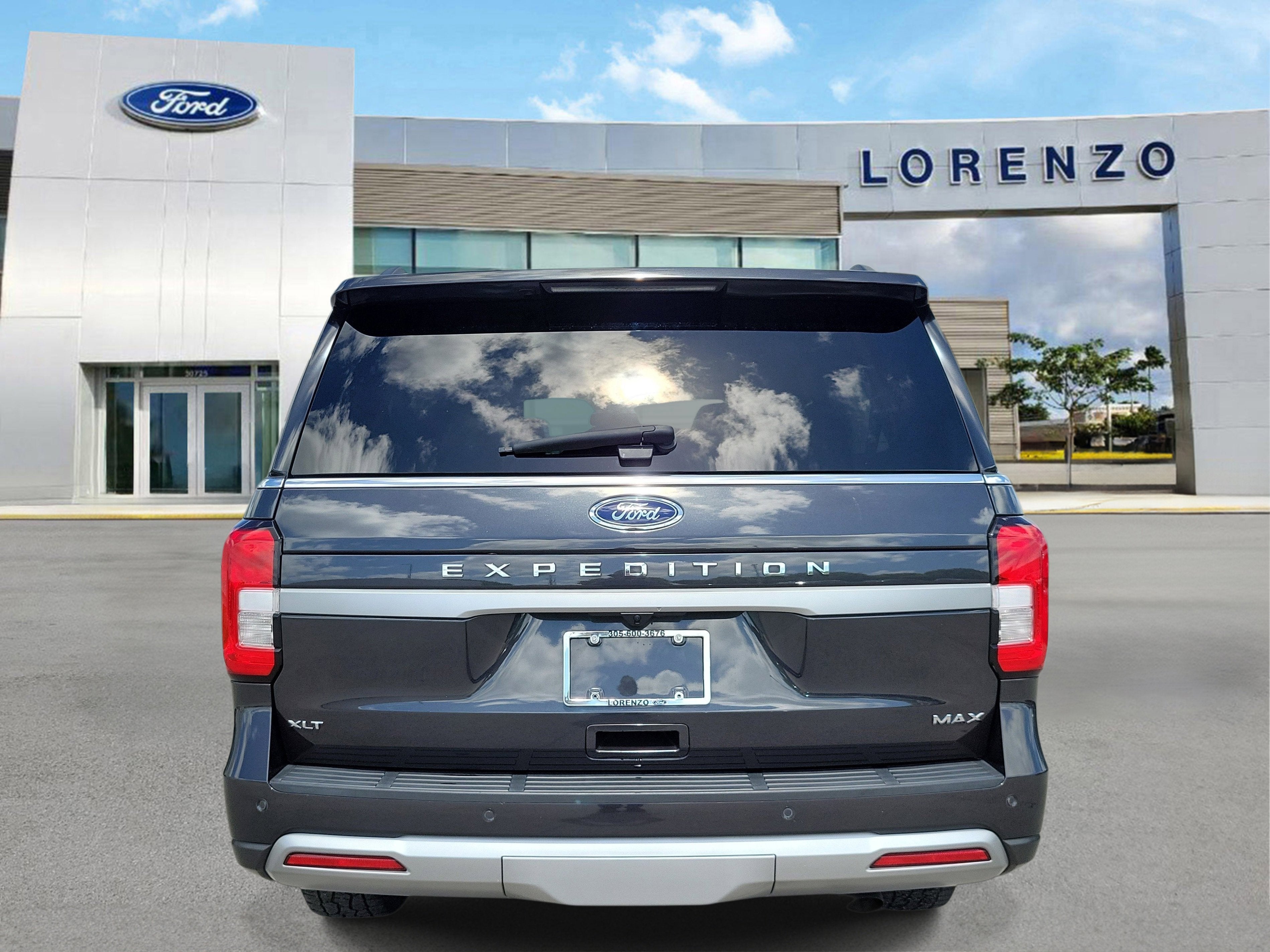 2024 Ford Expedition Max XLT