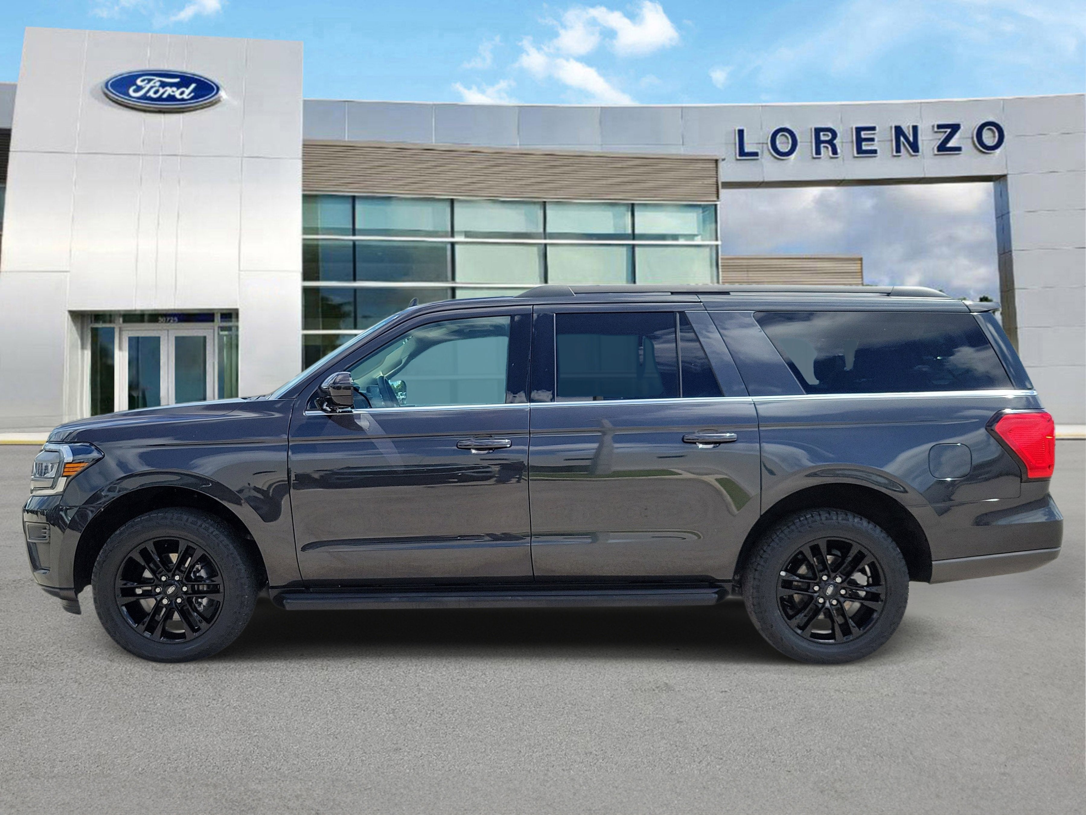 2024 Ford Expedition Max XLT