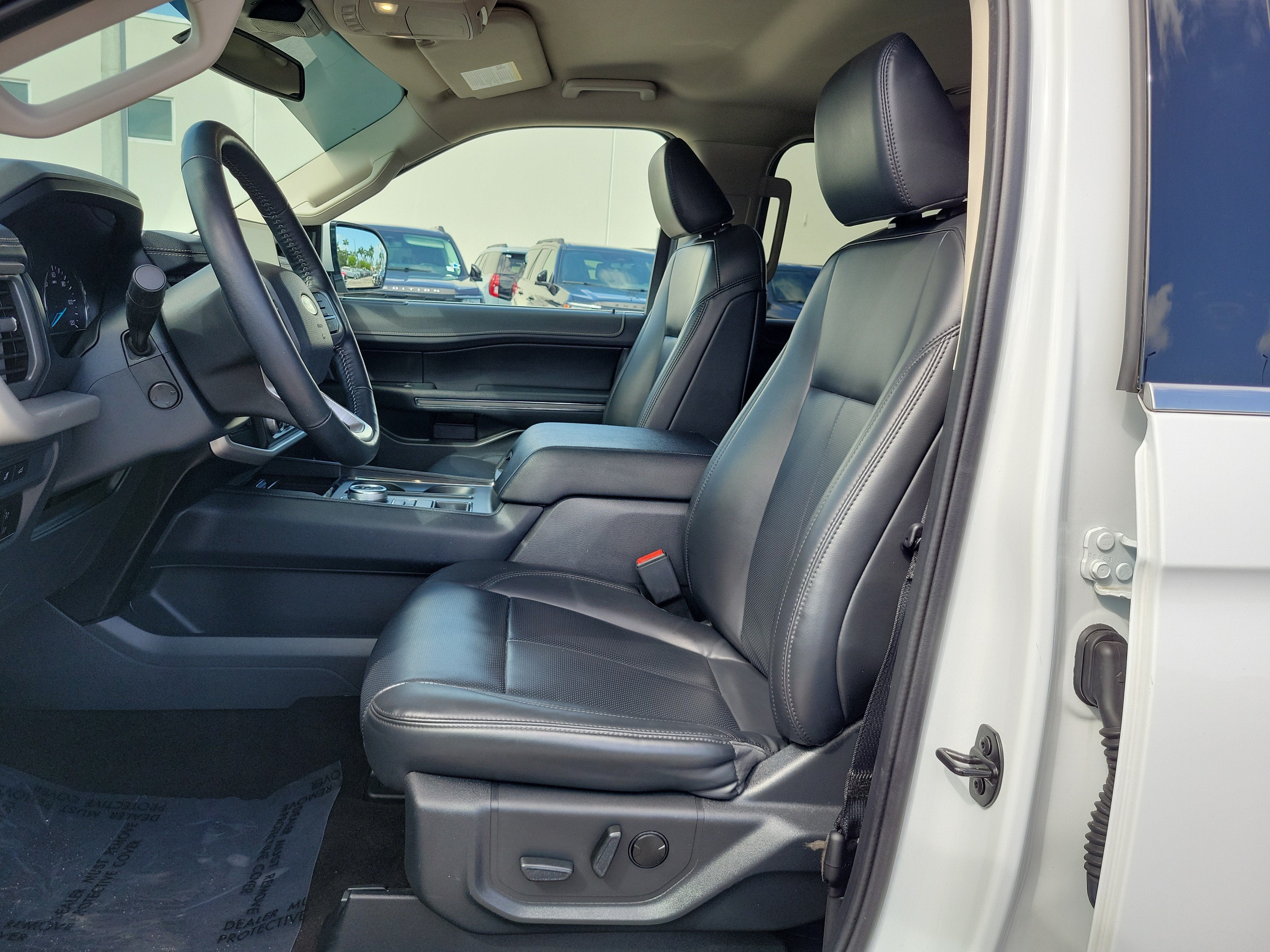 2023 Ford Expedition XLT