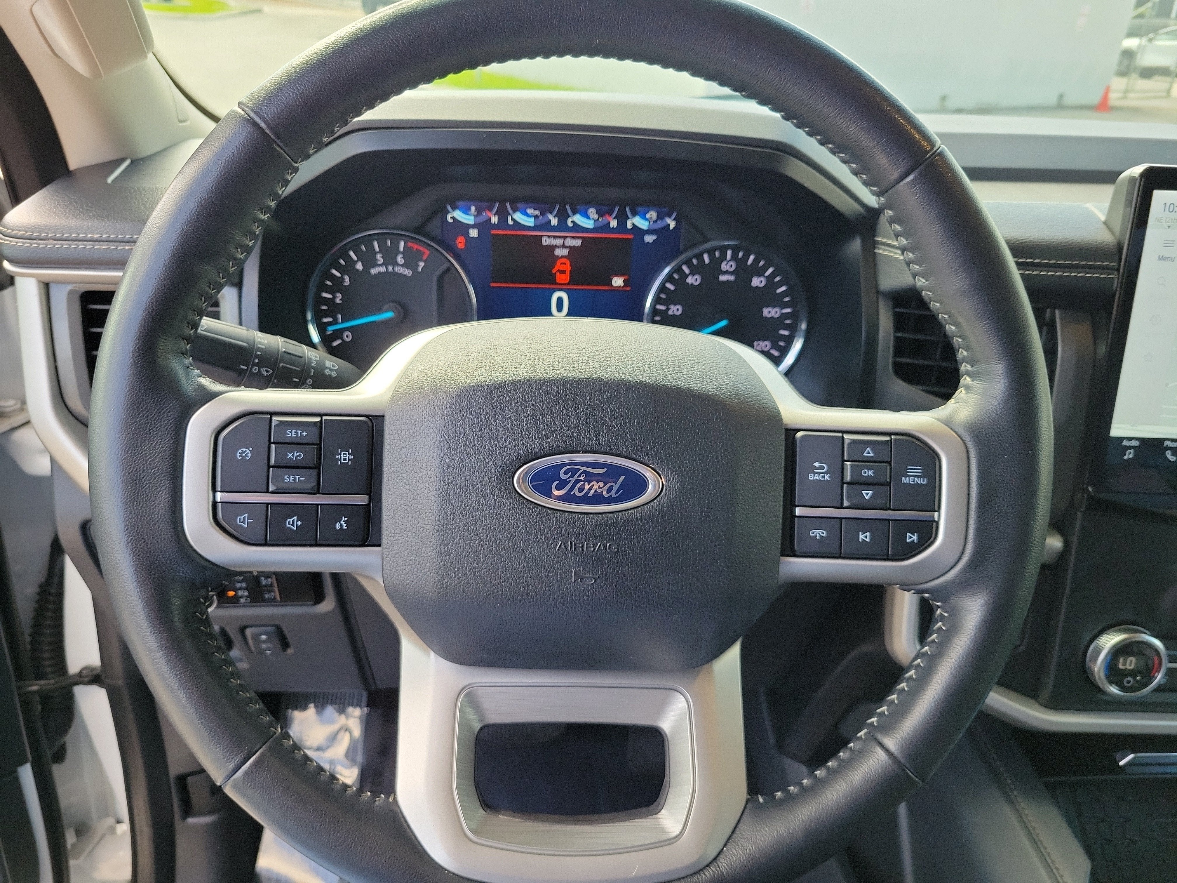 2023 Ford Expedition XLT