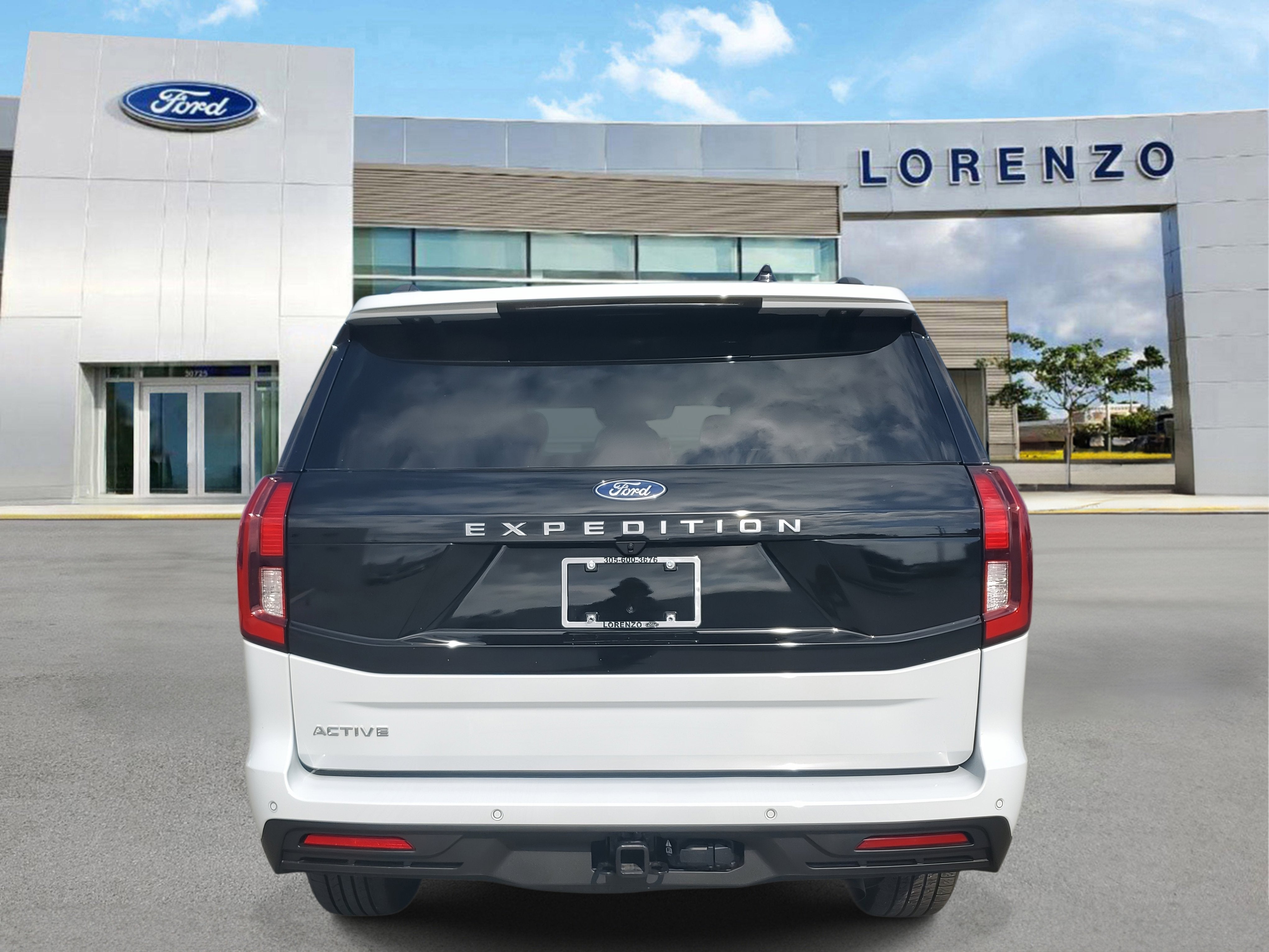 2025 Ford Expedition Active
