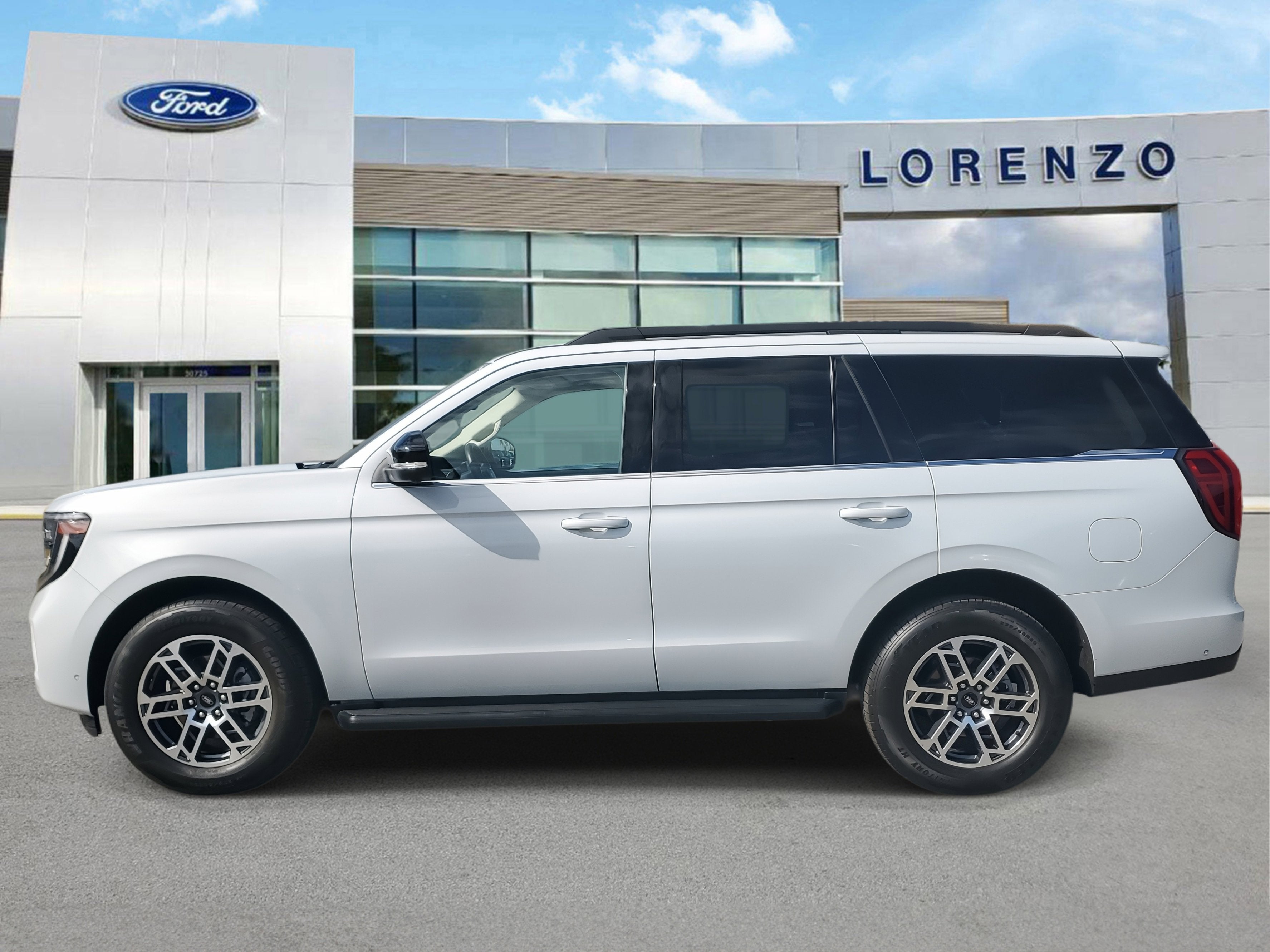 2025 Ford Expedition Active