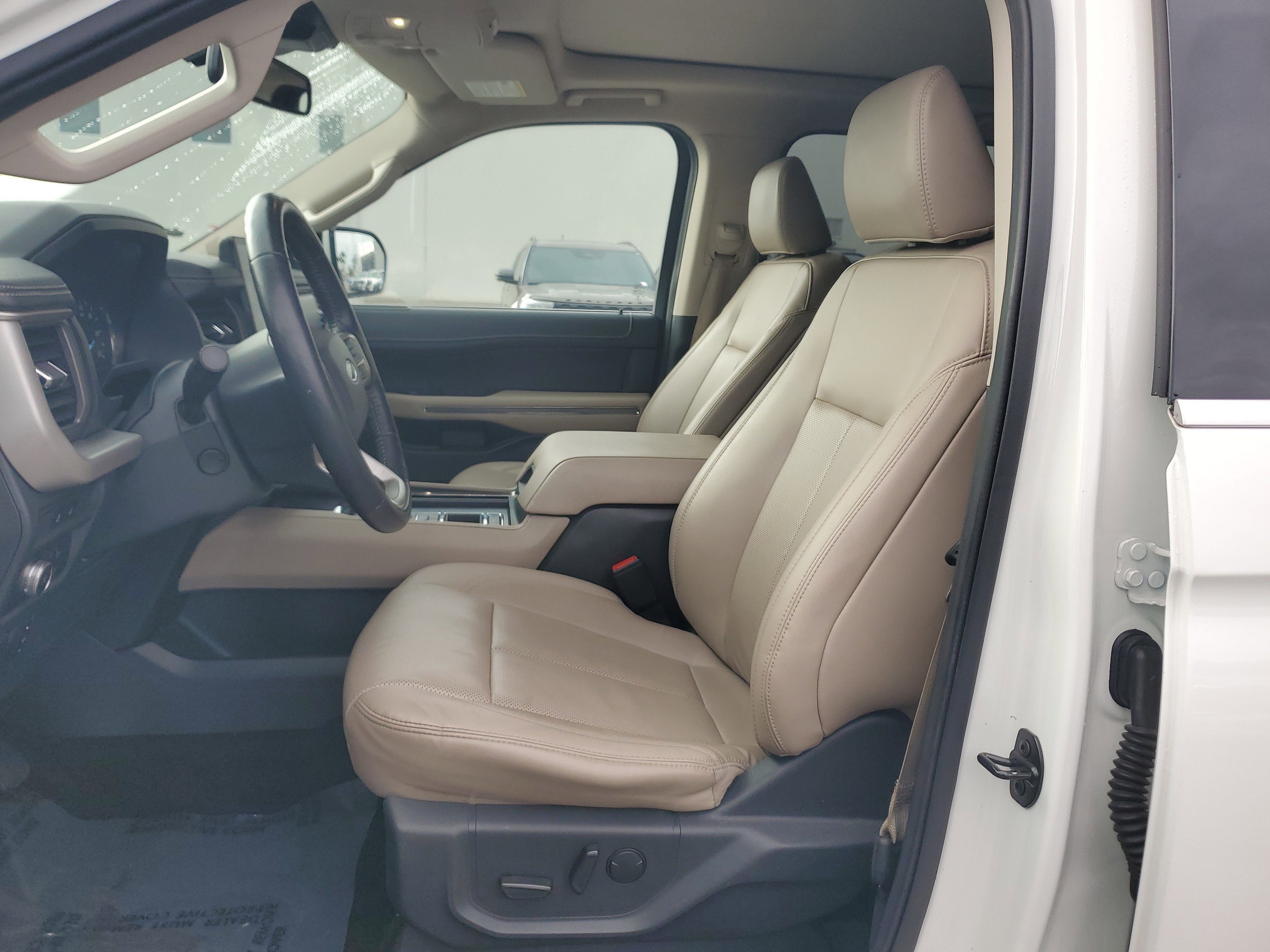 2022 Ford Expedition XLT