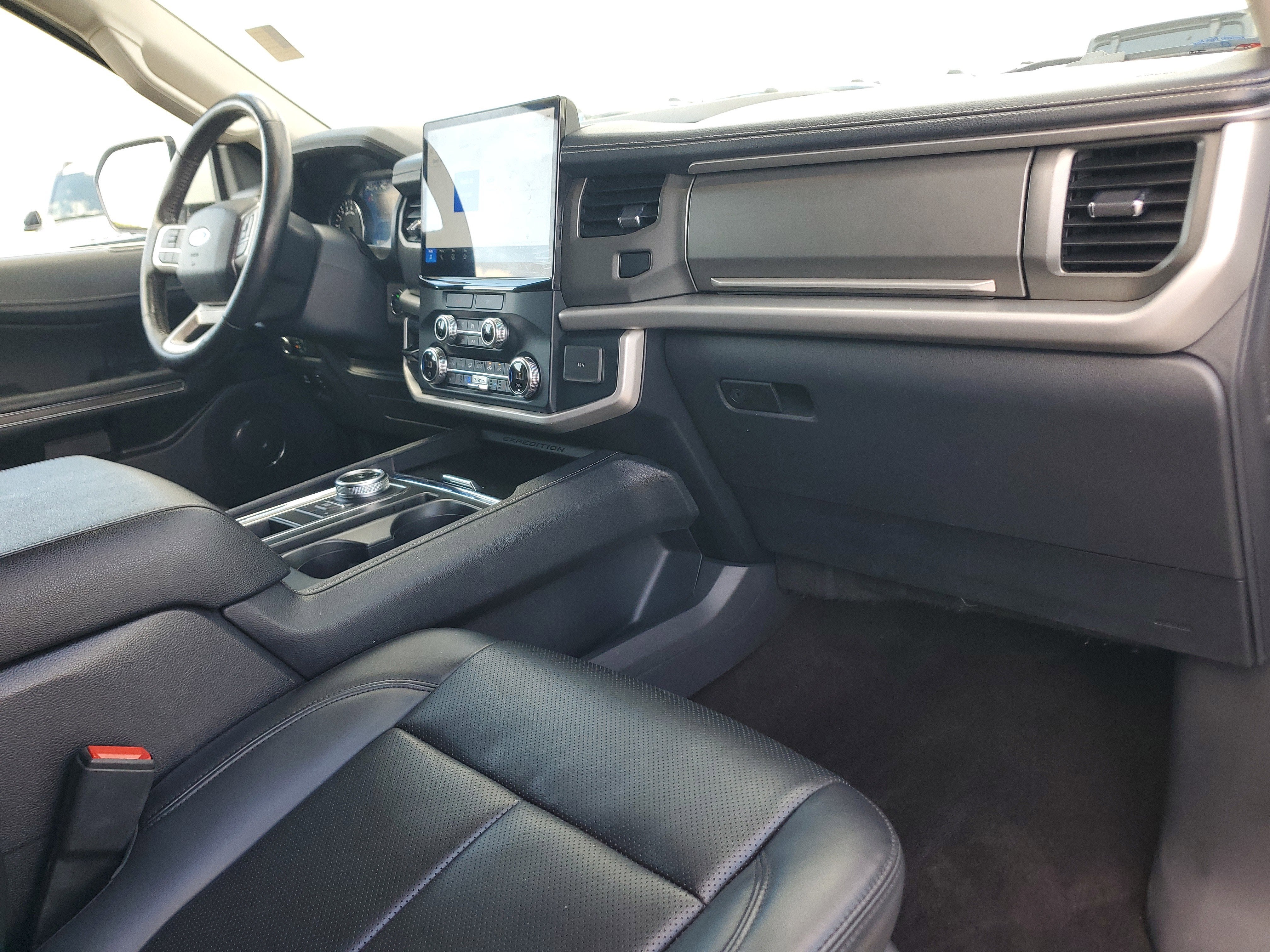 2022 Ford Expedition XLT