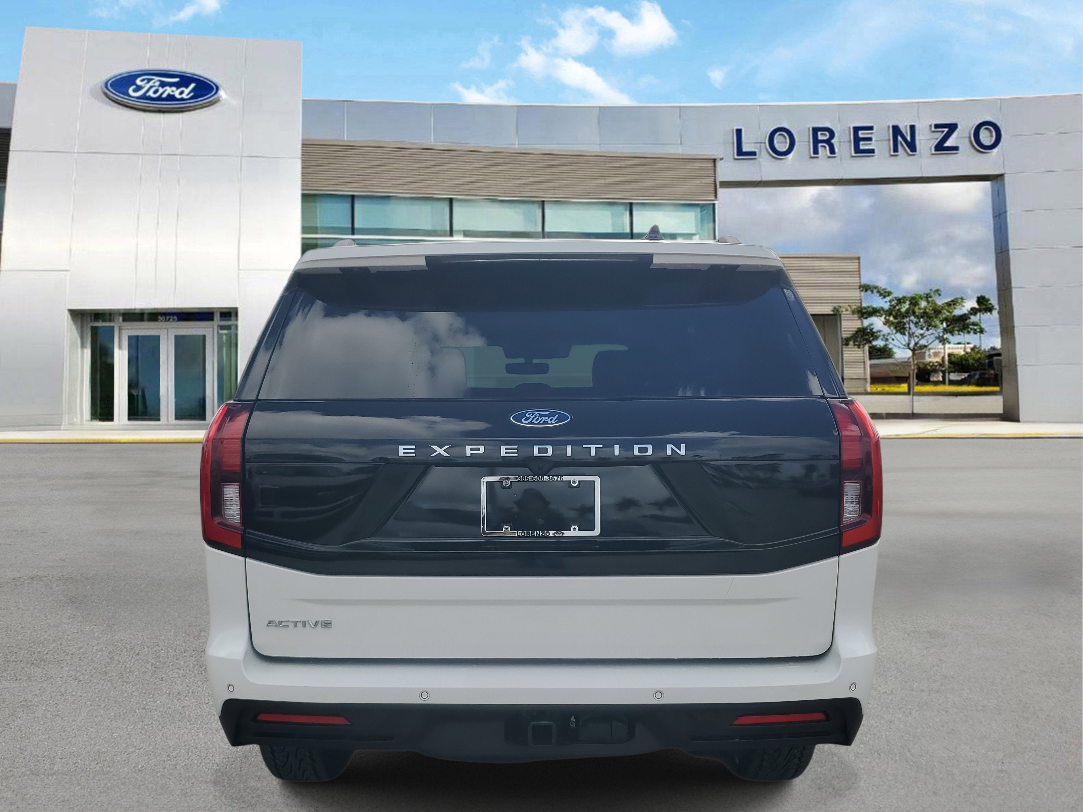 2025 Ford Expedition Active 4WD