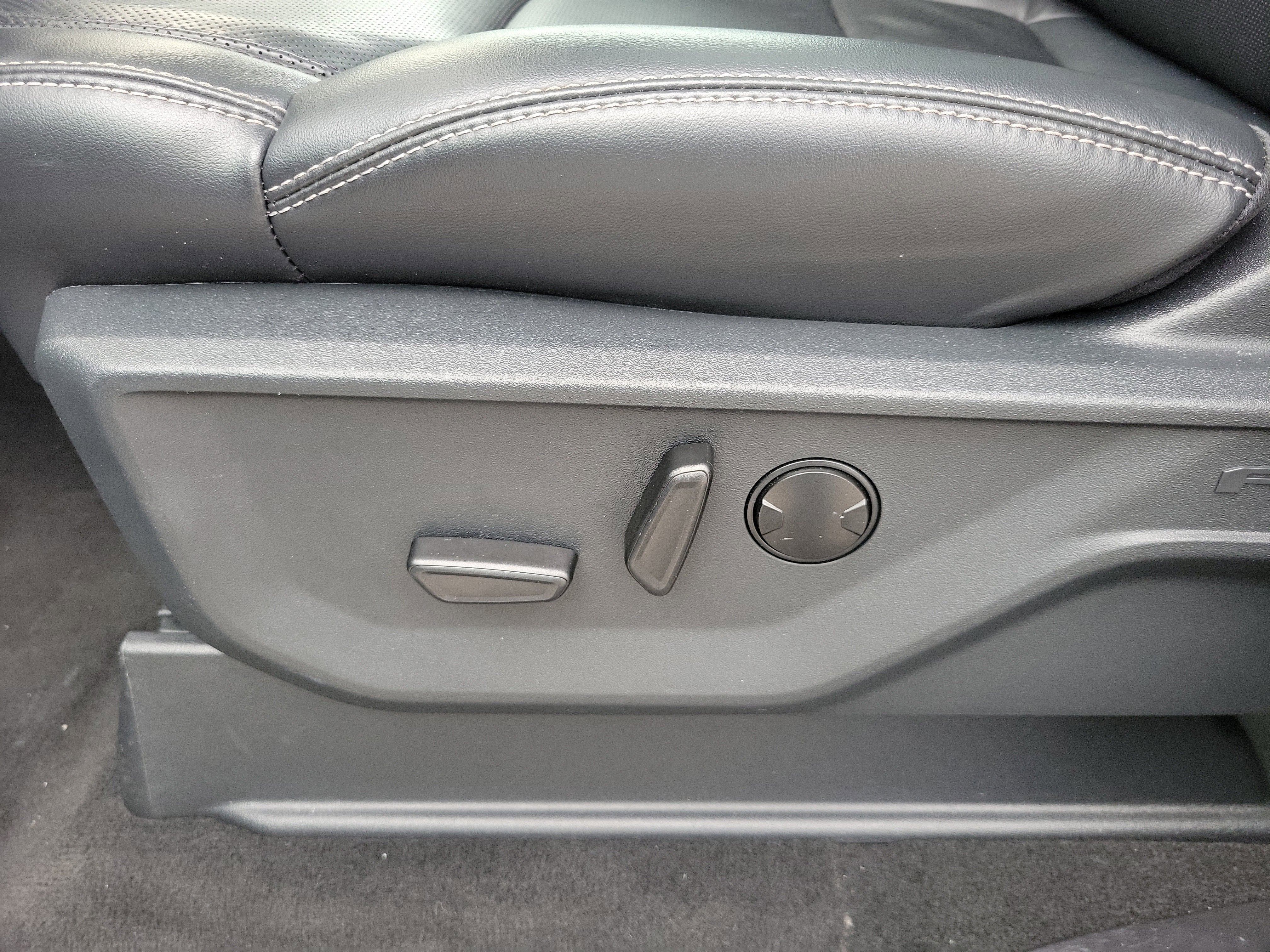 2025 Ford Expedition Platinum 4WD