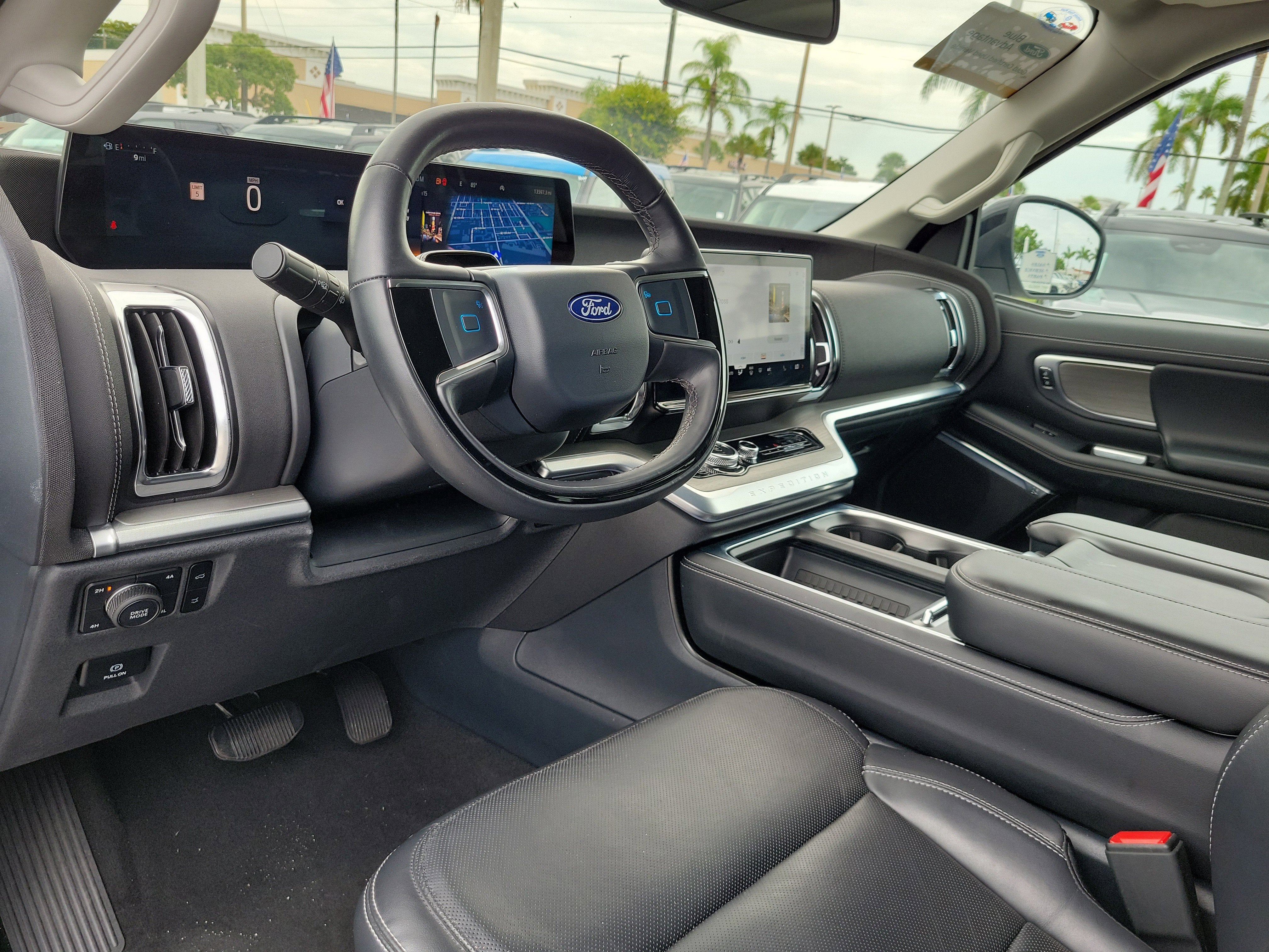 2025 Ford Expedition Platinum 4WD