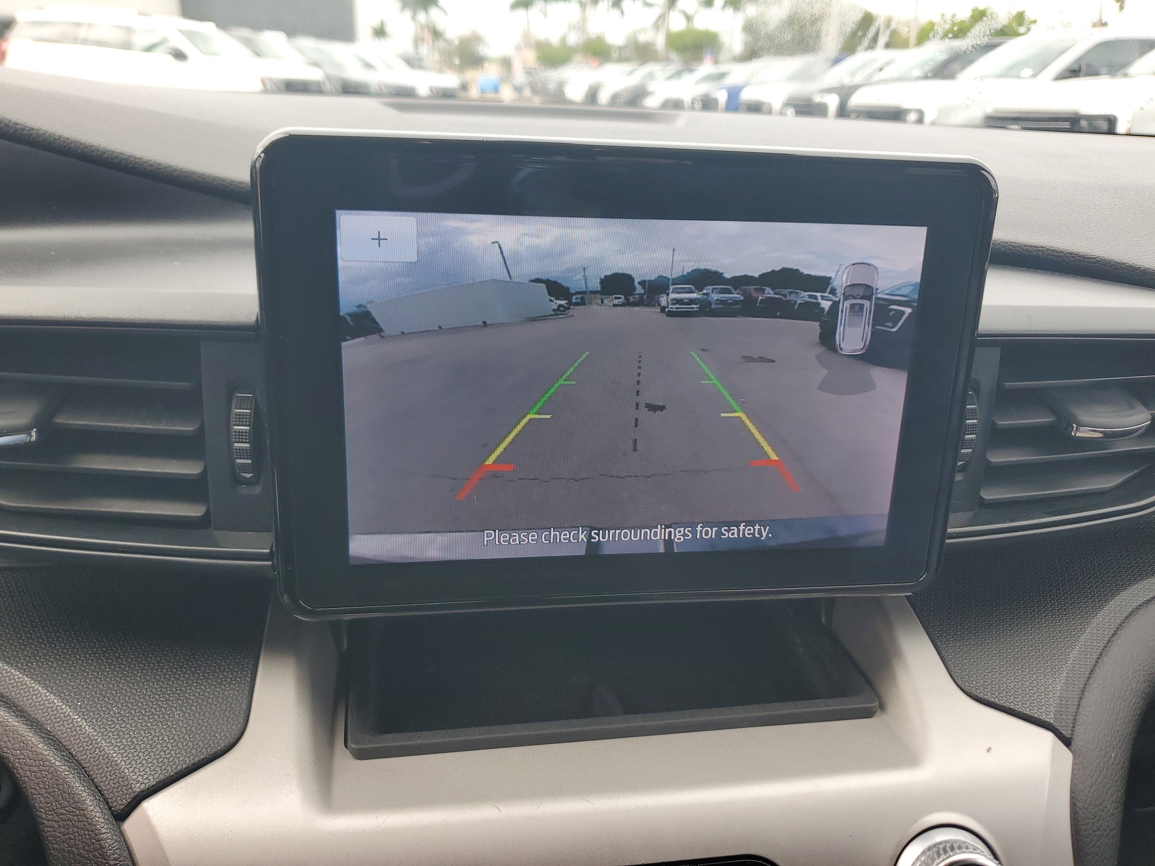 2021 Ford Explorer Base