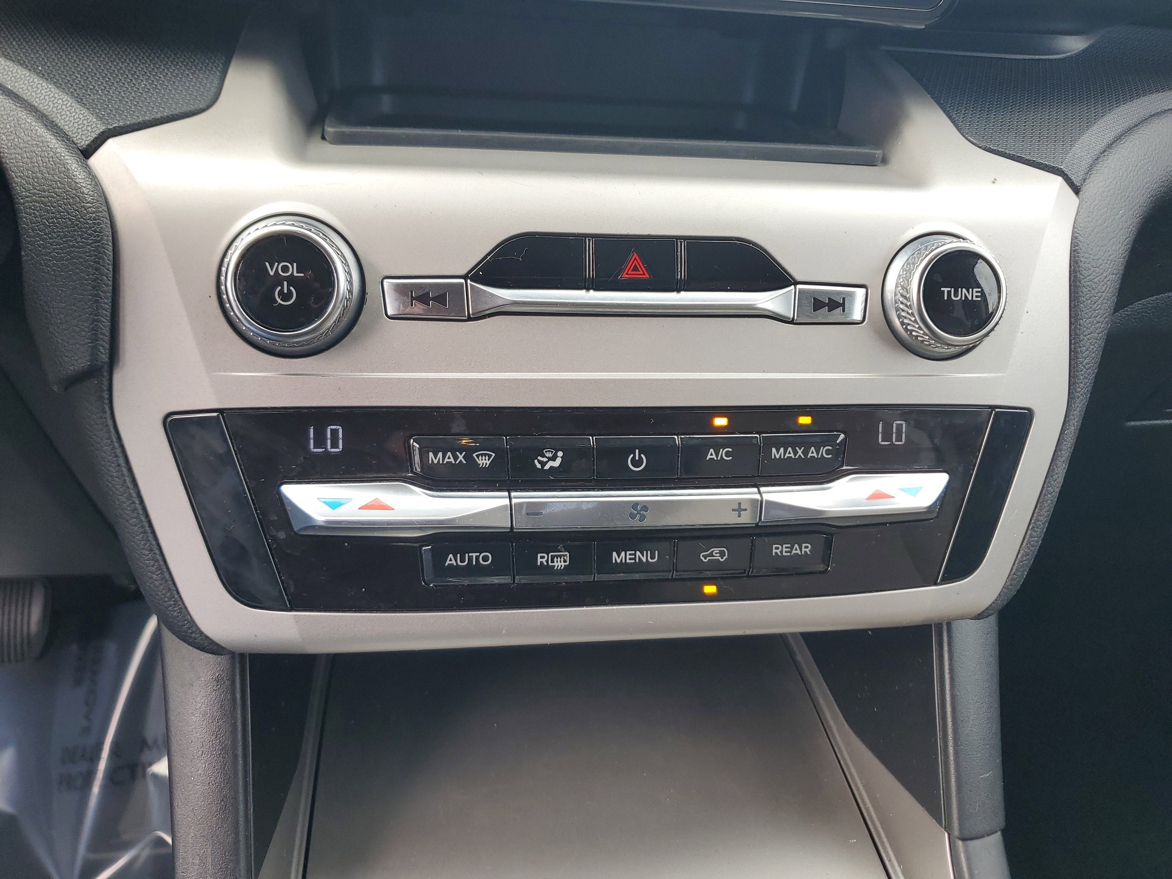 2021 Ford Explorer Base