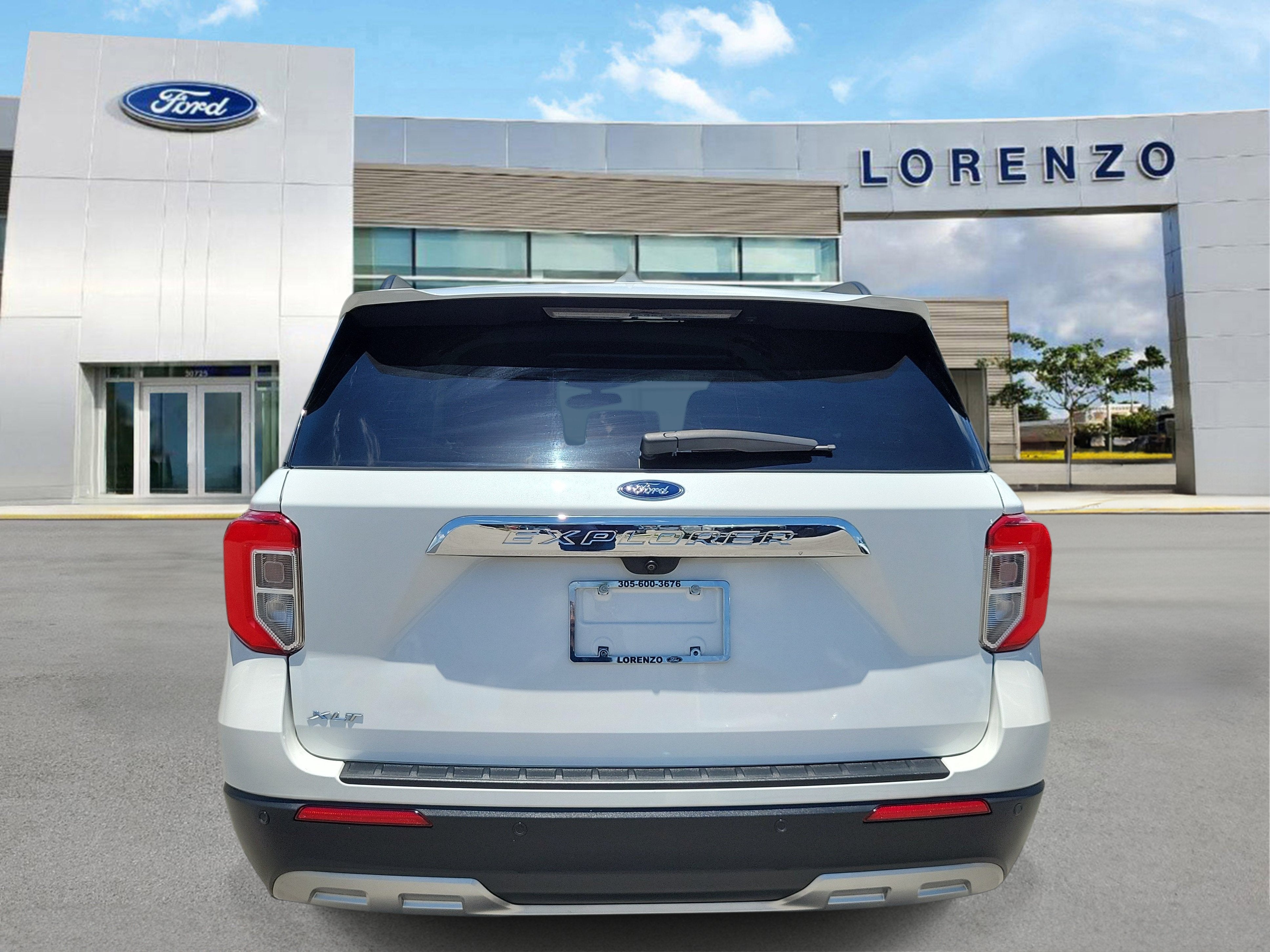 2023 Ford Explorer XLT