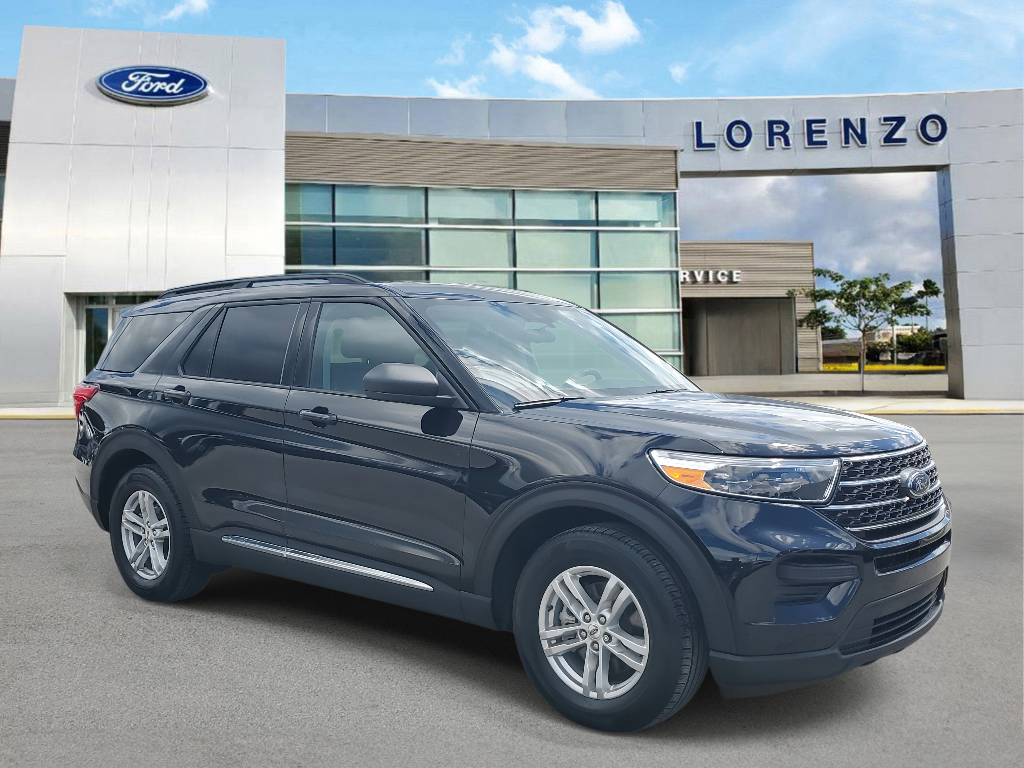 2023 Ford Explorer XLT