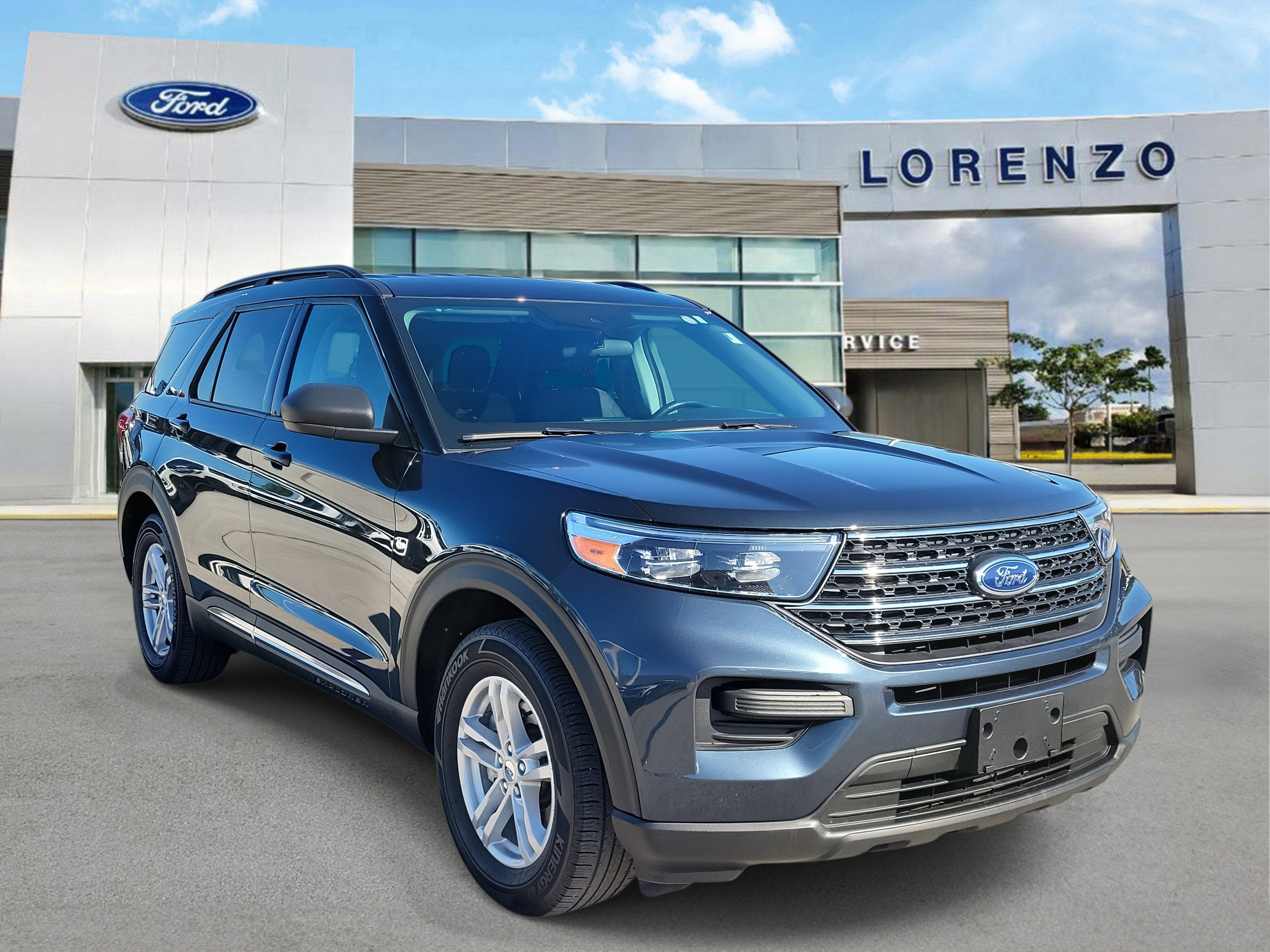 2023 Ford Explorer XLT