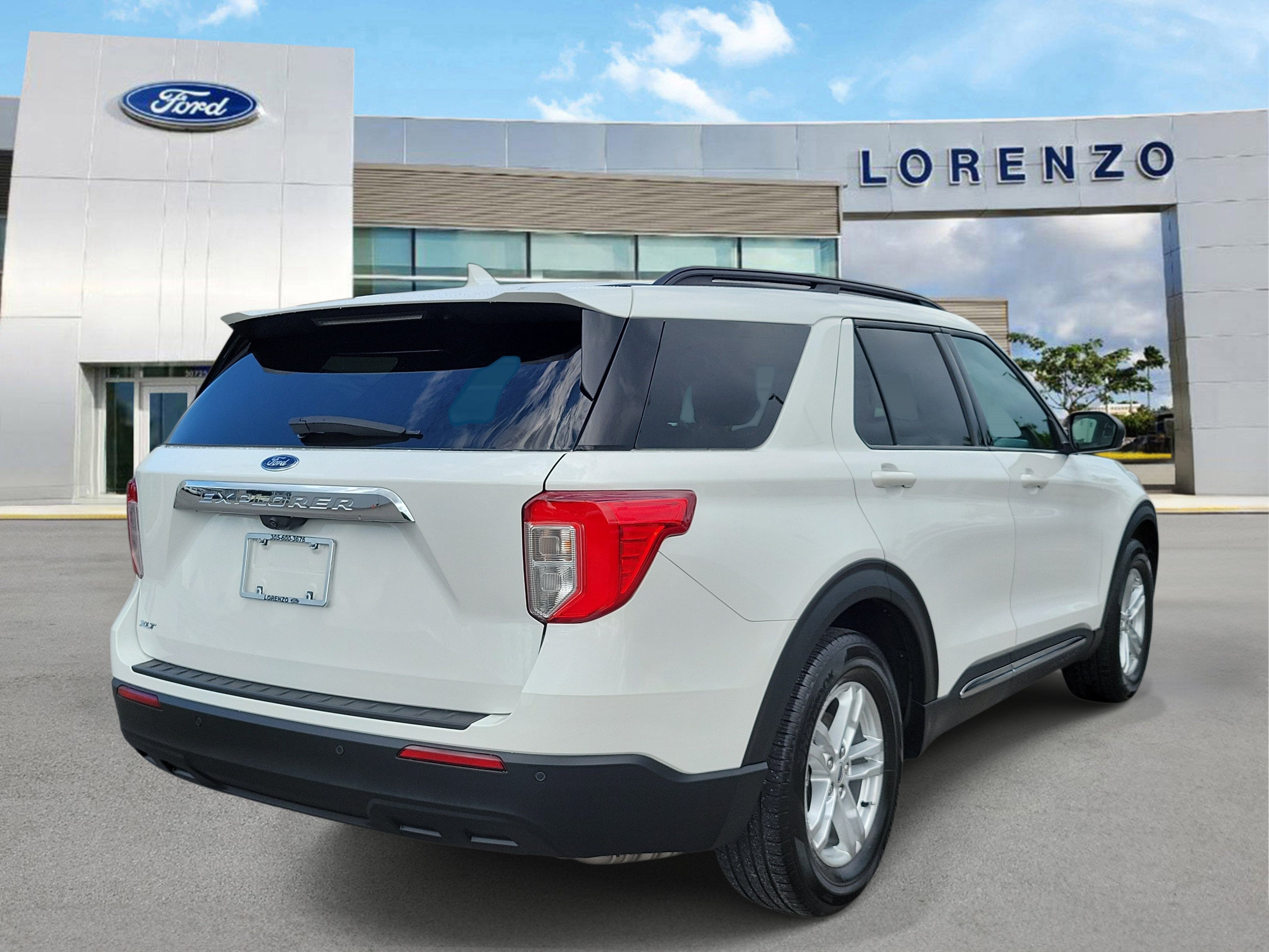 2024 Ford Explorer XLT