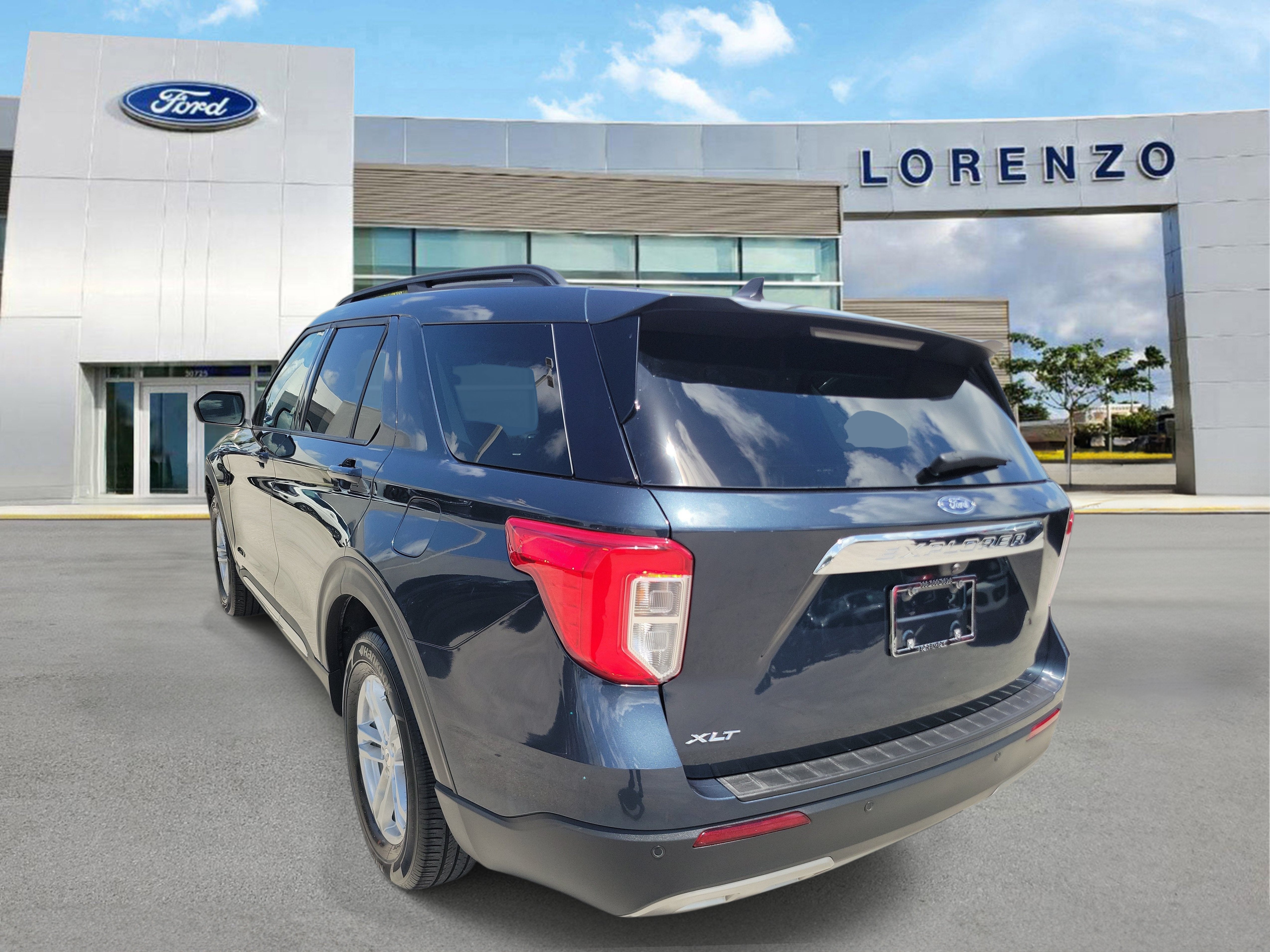 2023 Ford Explorer XLT