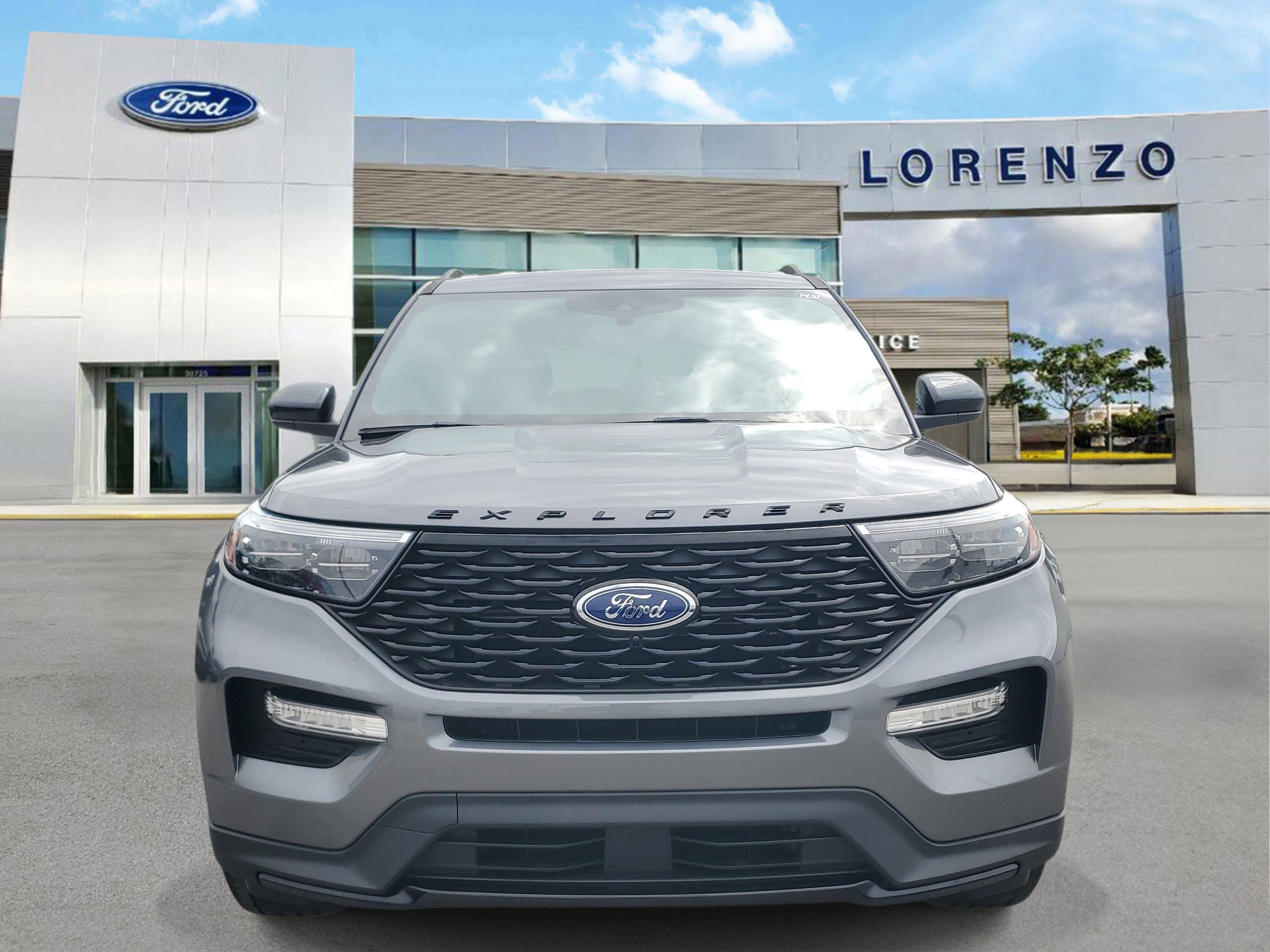 2023 Ford Explorer ST-Line