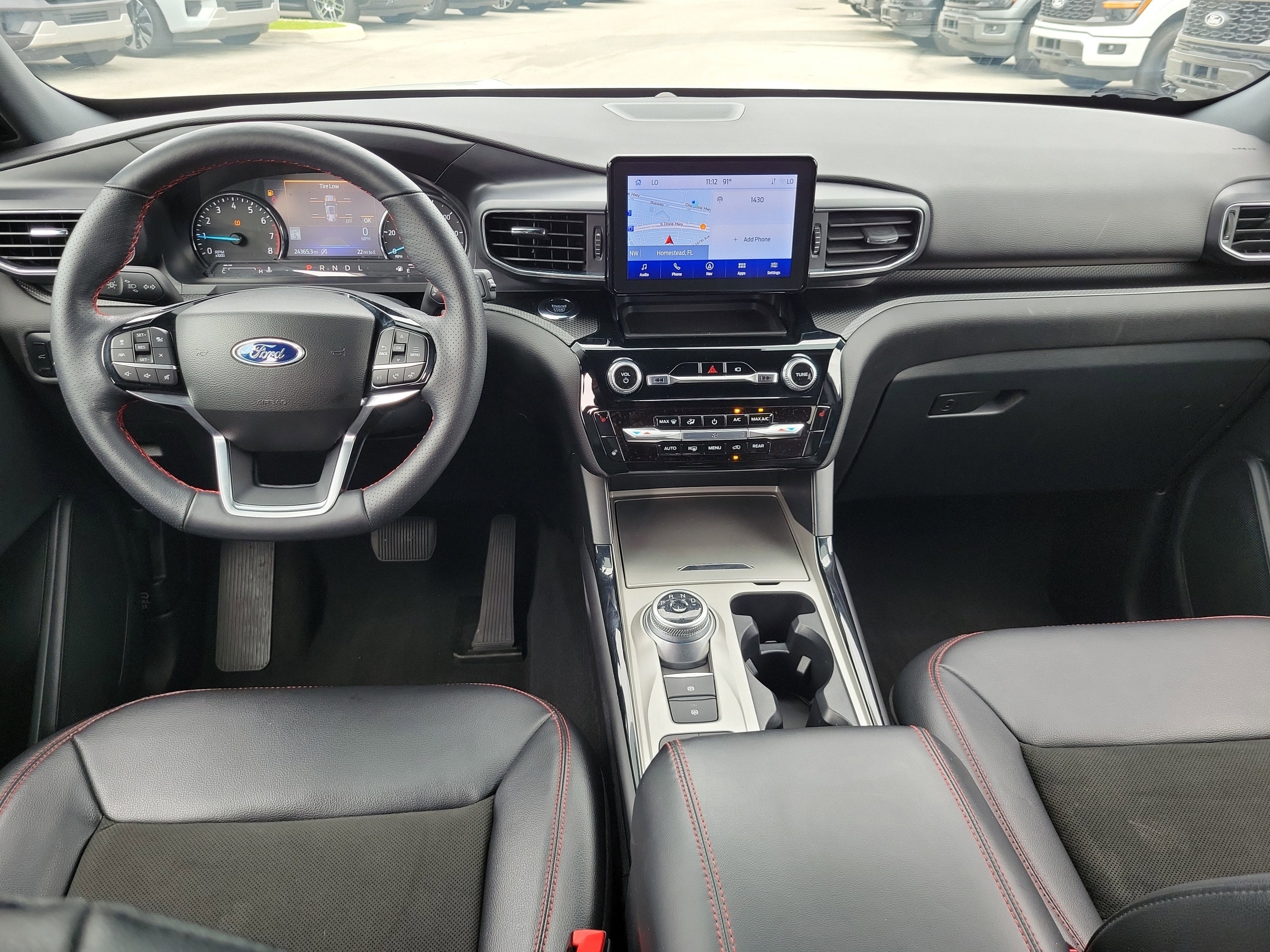 2023 Ford Explorer ST-Line