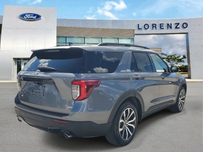 2022 Ford Explorer ST-Line
