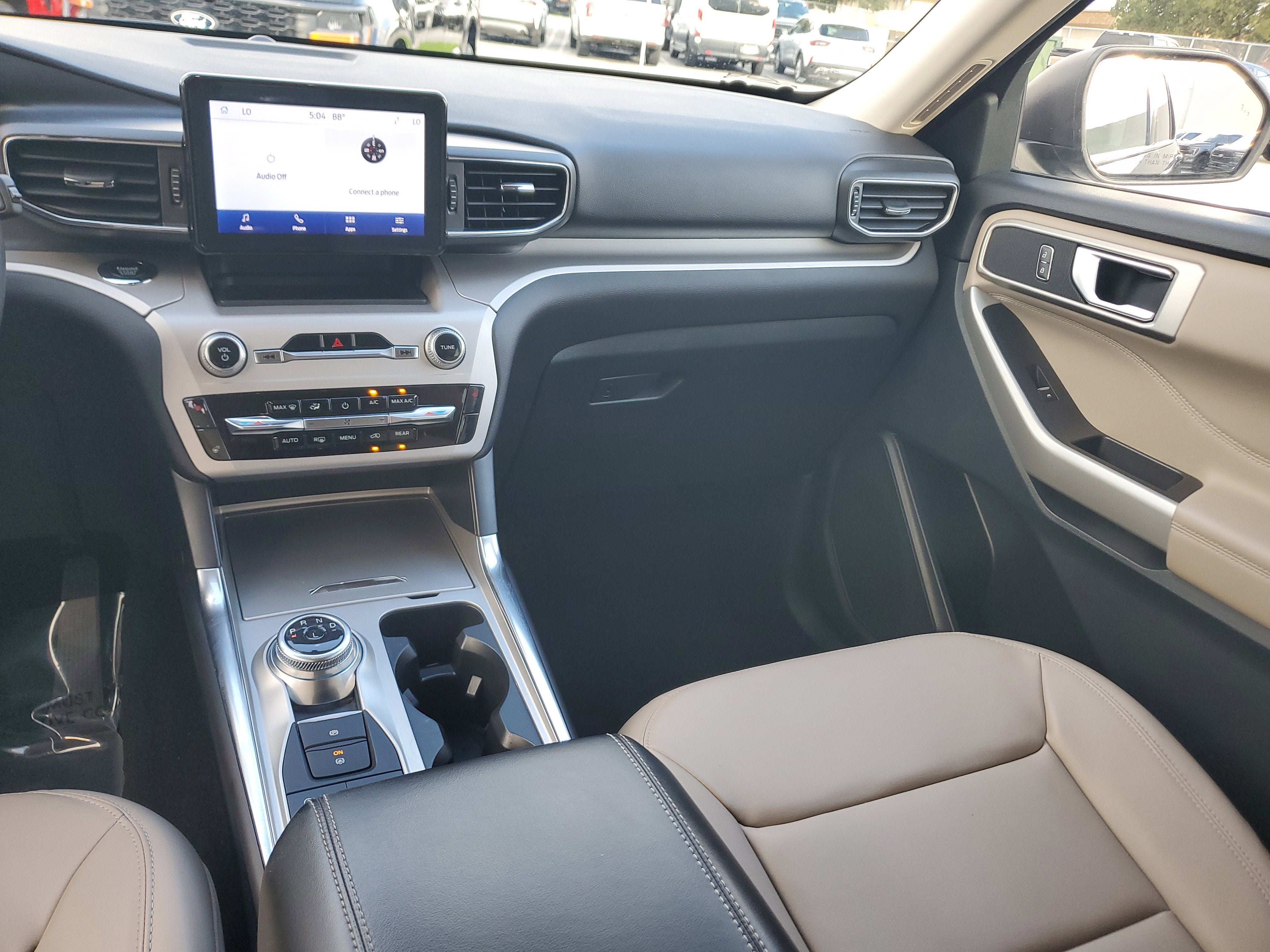 2024 Ford Explorer XLT 4WD