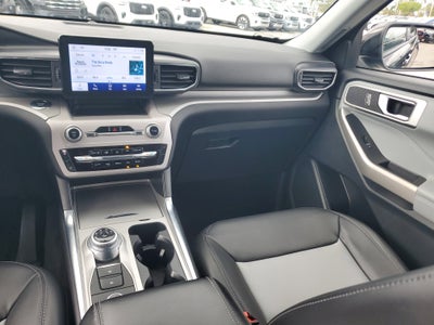 2023 Ford Explorer XLT 4WD
