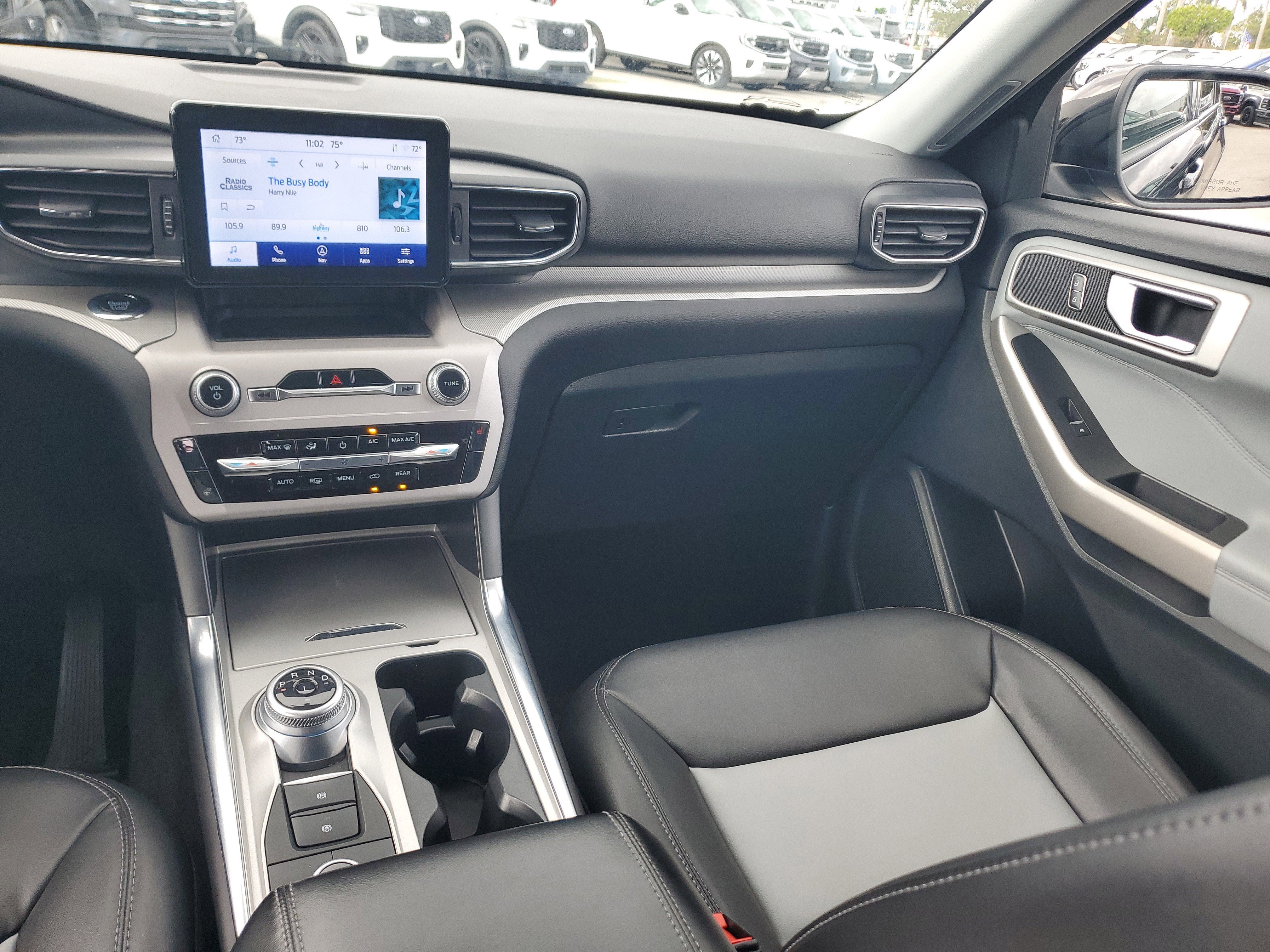 2023 Ford Explorer XLT 4WD