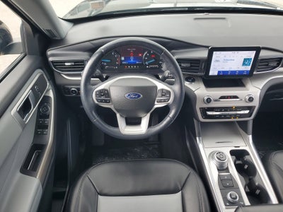 2023 Ford Explorer XLT 4WD