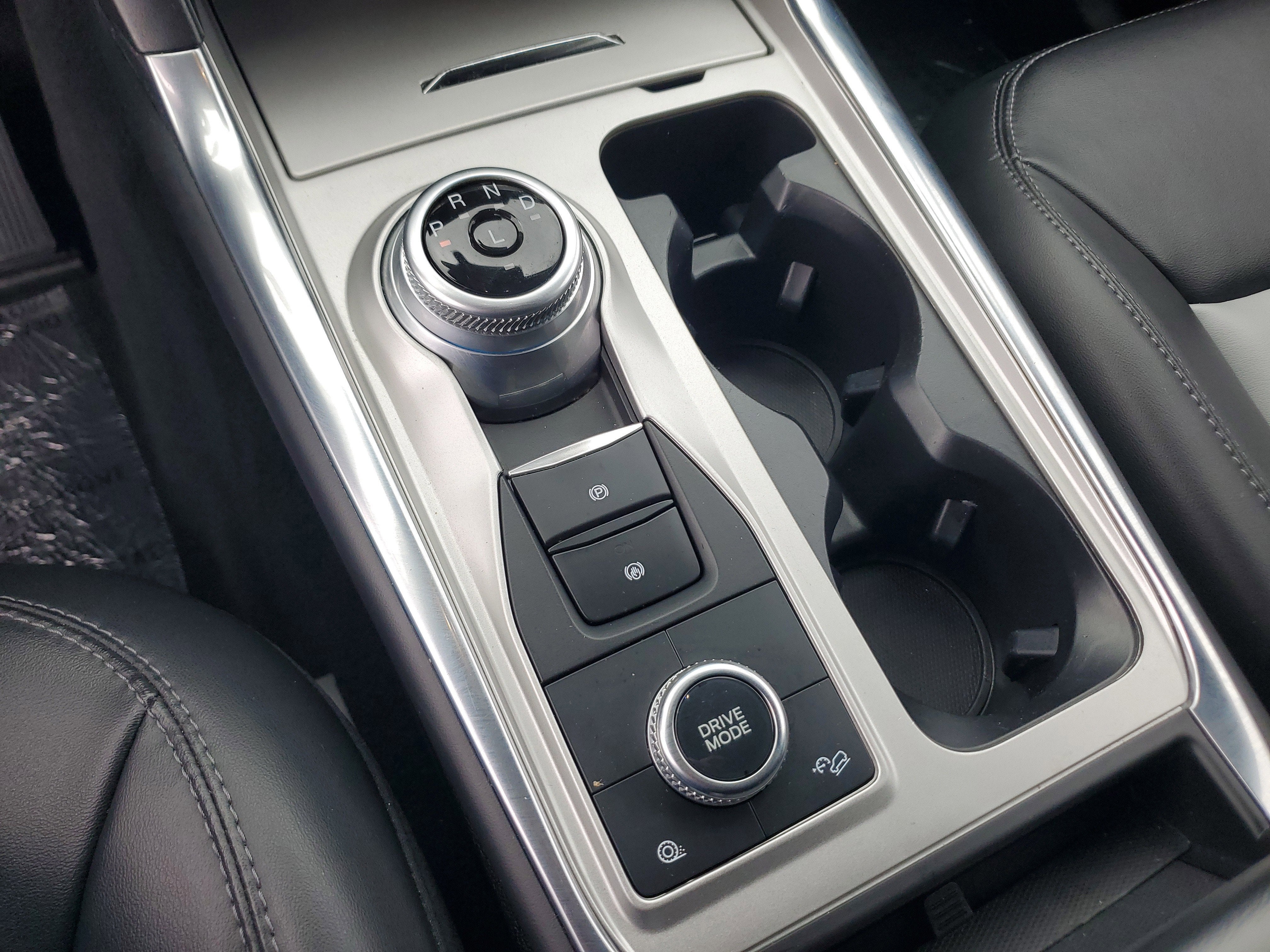 2023 Ford Explorer XLT 4WD