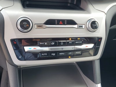 2023 Ford Explorer XLT 4WD