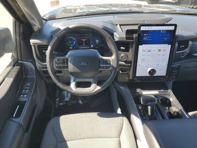 2024 Ford F-150 Lightning Flash 4WD