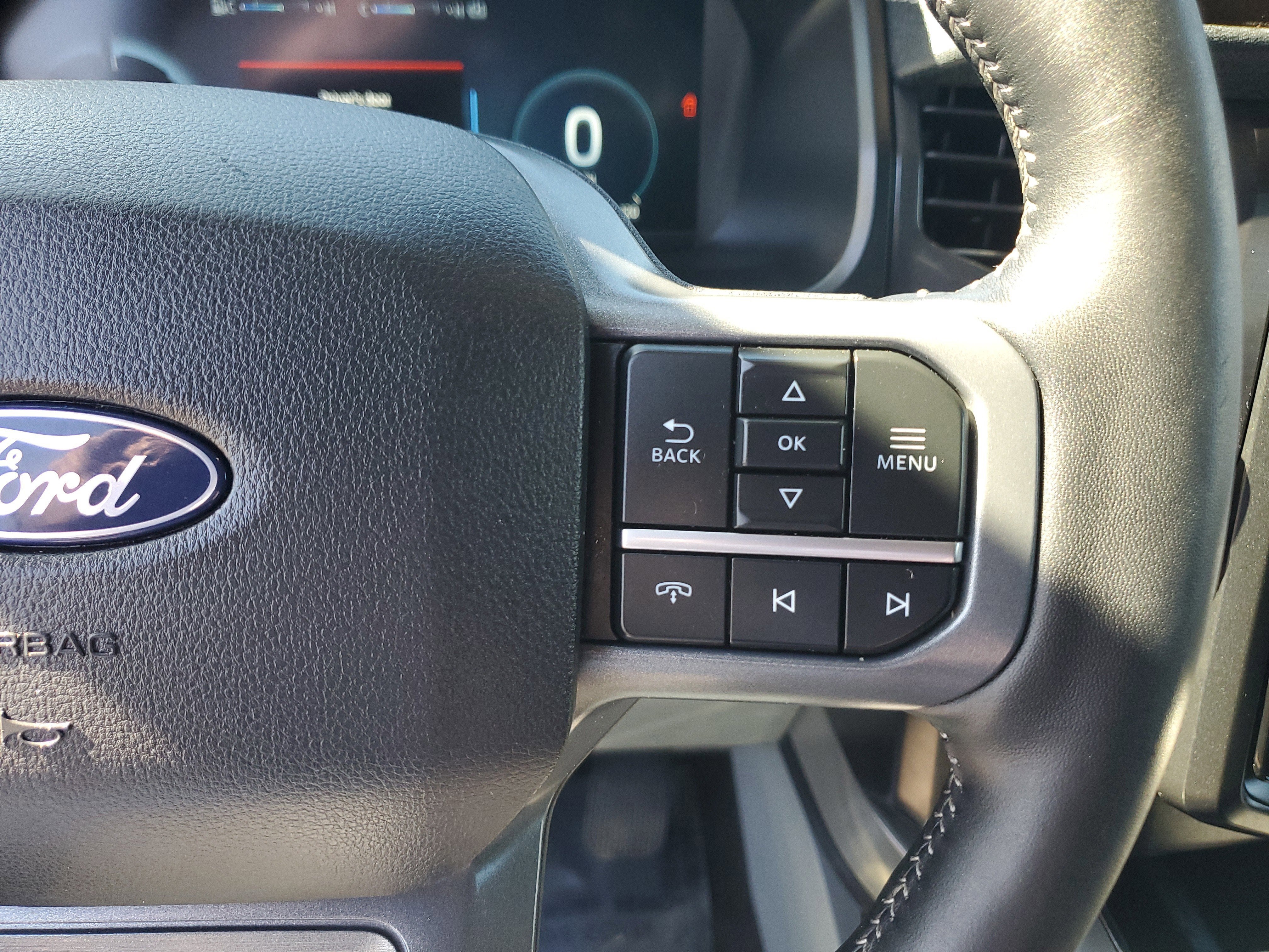 2024 Ford F-150 Lightning Flash 4WD