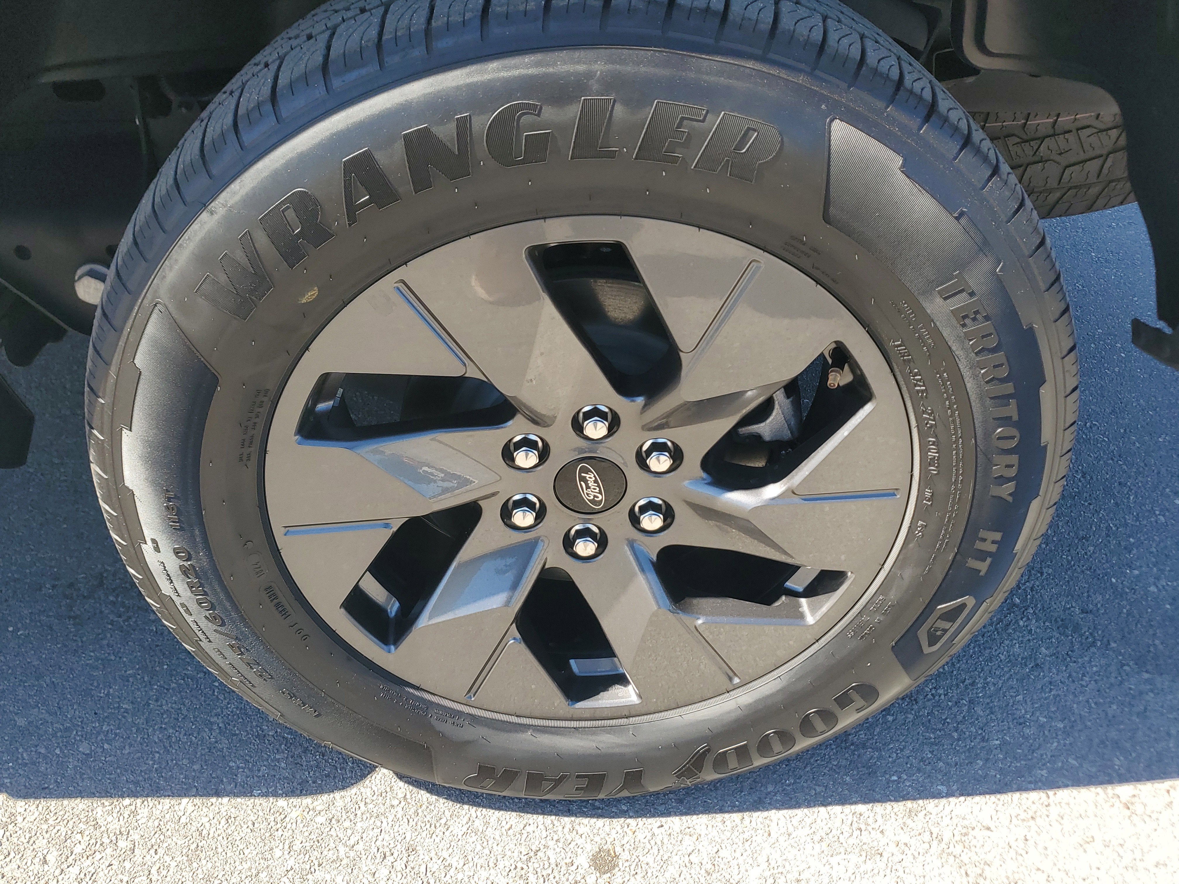 2024 Ford F-150 Lightning Flash 4WD