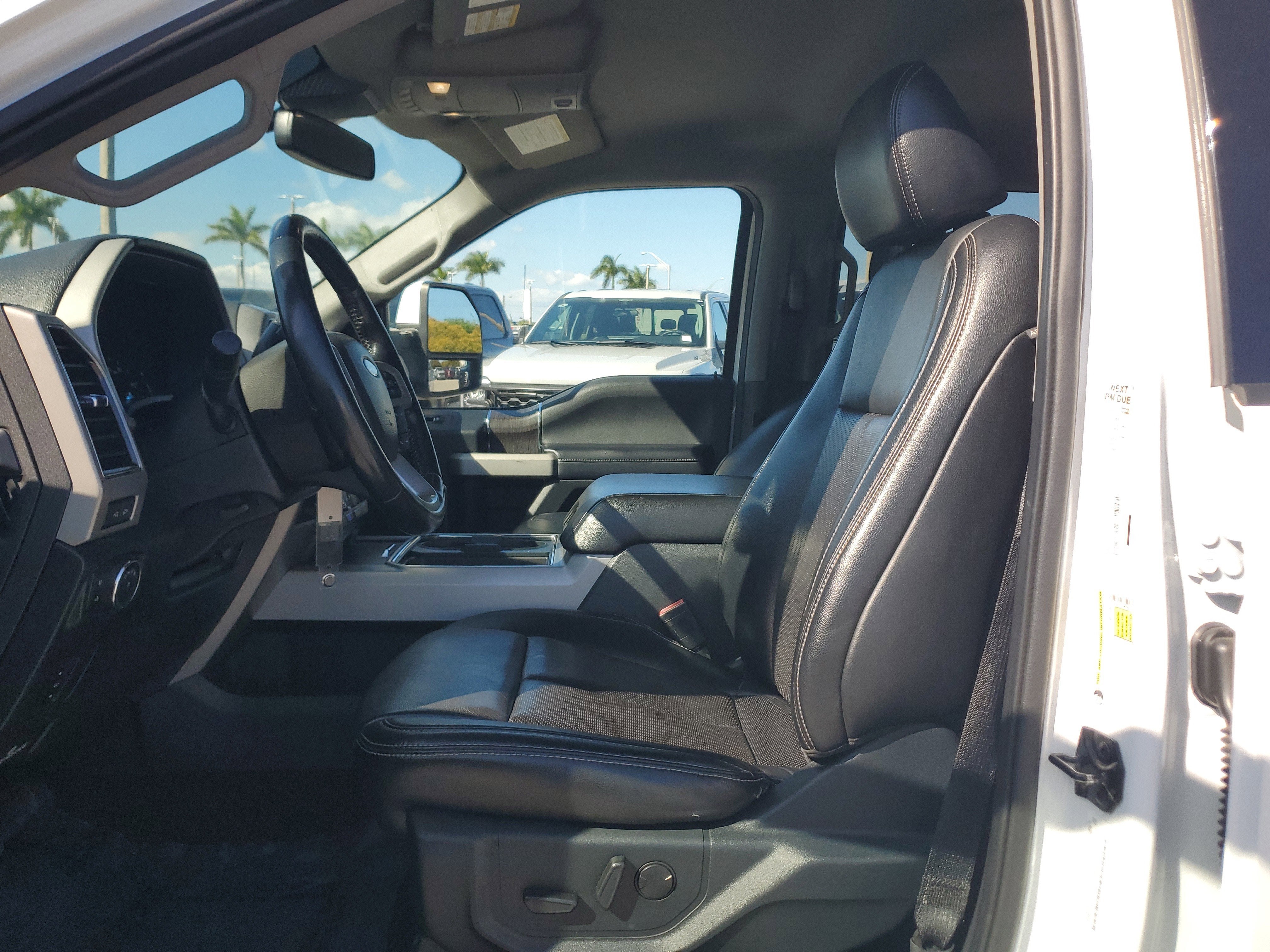 2021 Ford Super Duty F-250 SRW LARIAT 4WD Diesel