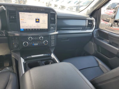 2024 Ford Super Duty F-250 SRW LARIAT 4WD Diesel